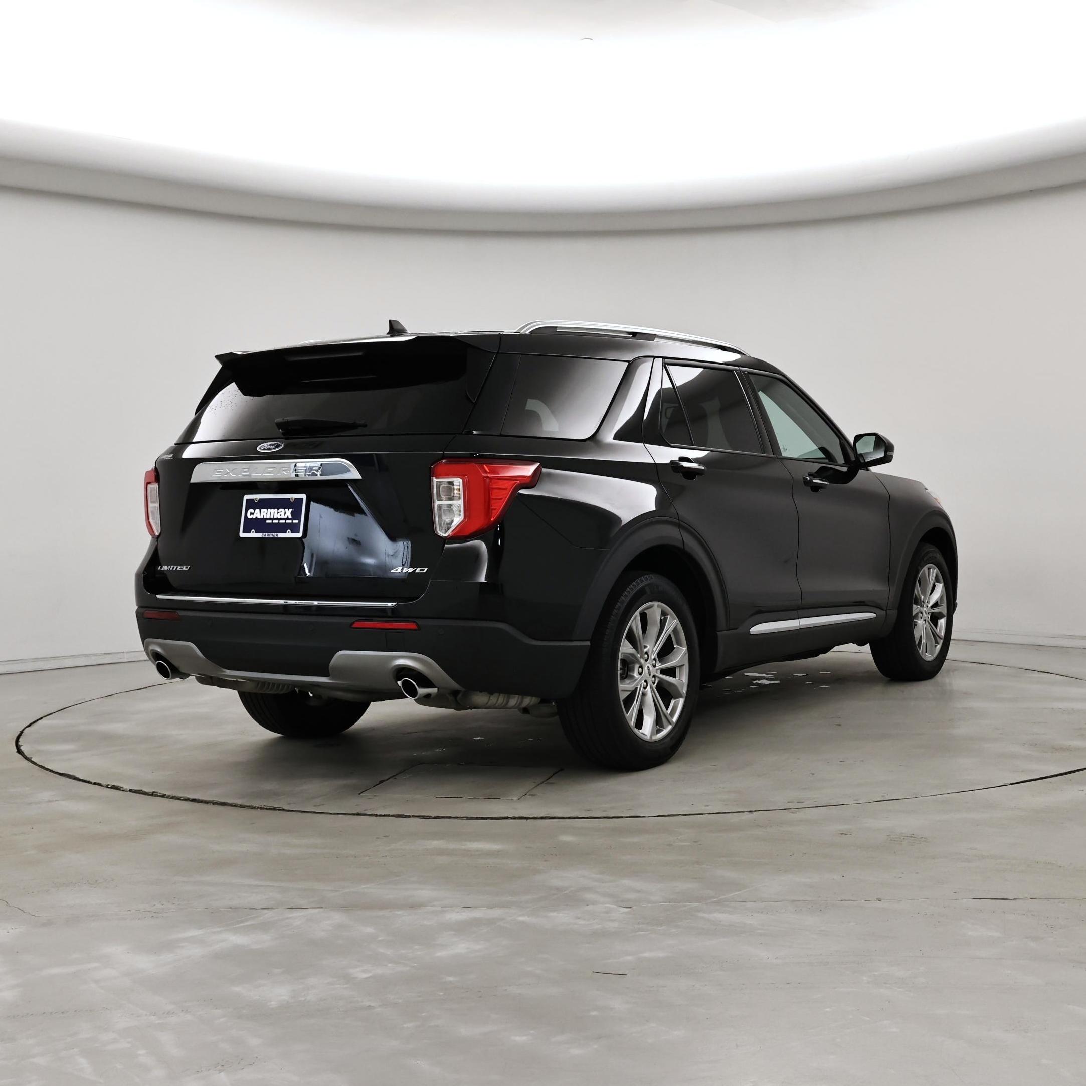 Thumbnail: 2021 Ford Explorer - 8