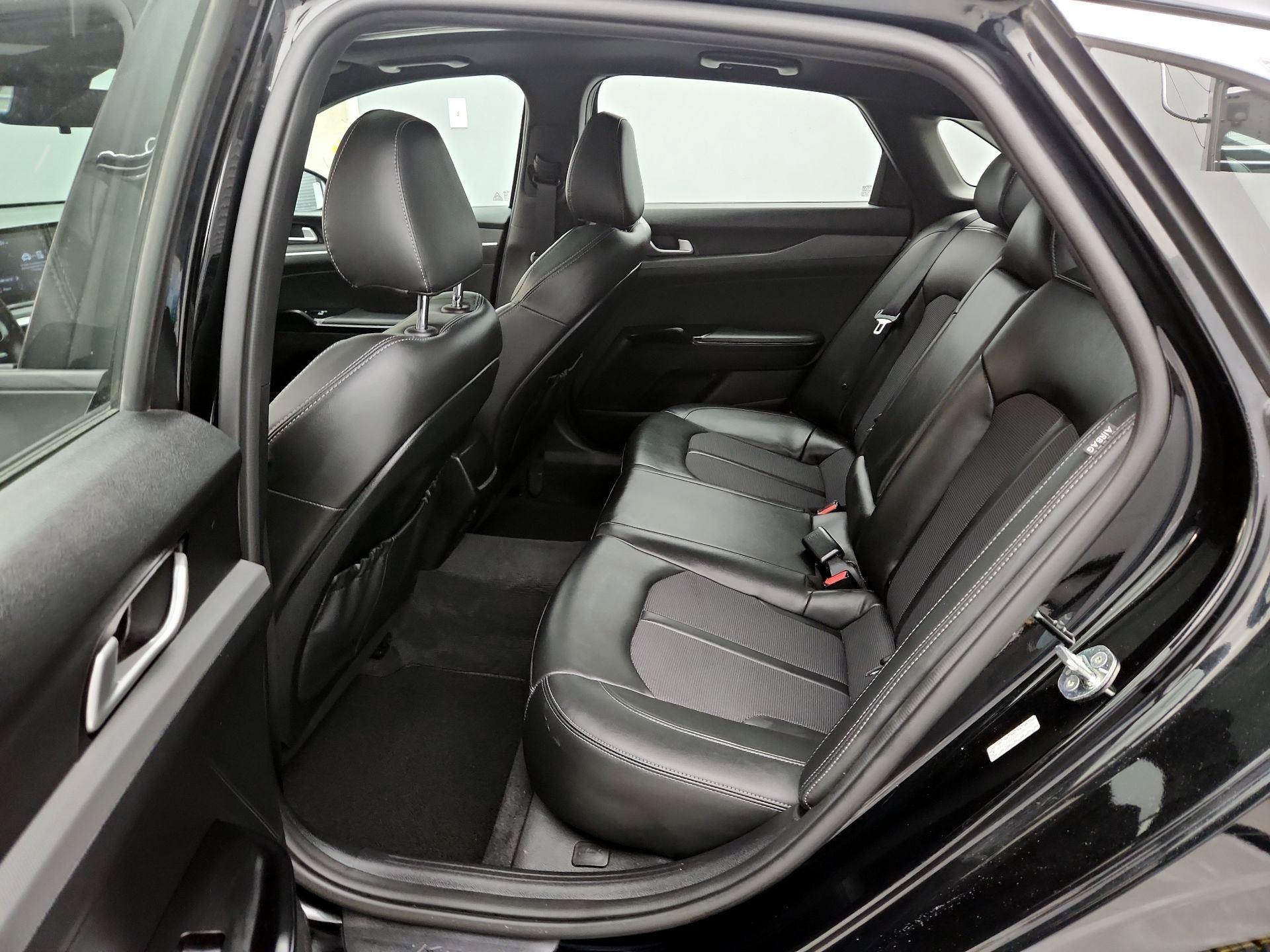 Thumbnail: 2021 Kia K5 - 20