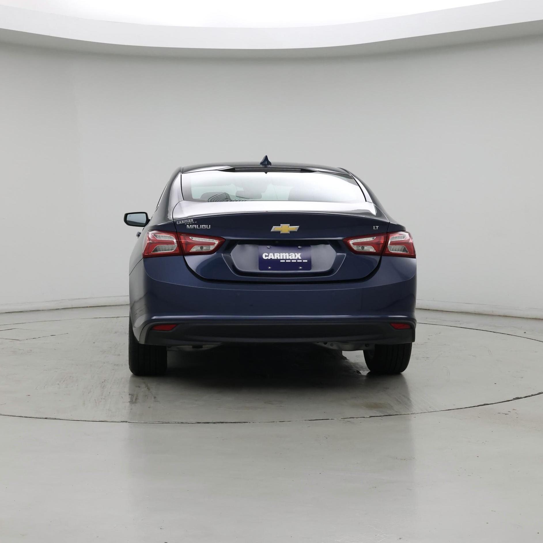 Thumbnail: 2021 Chevrolet Malibu - 6