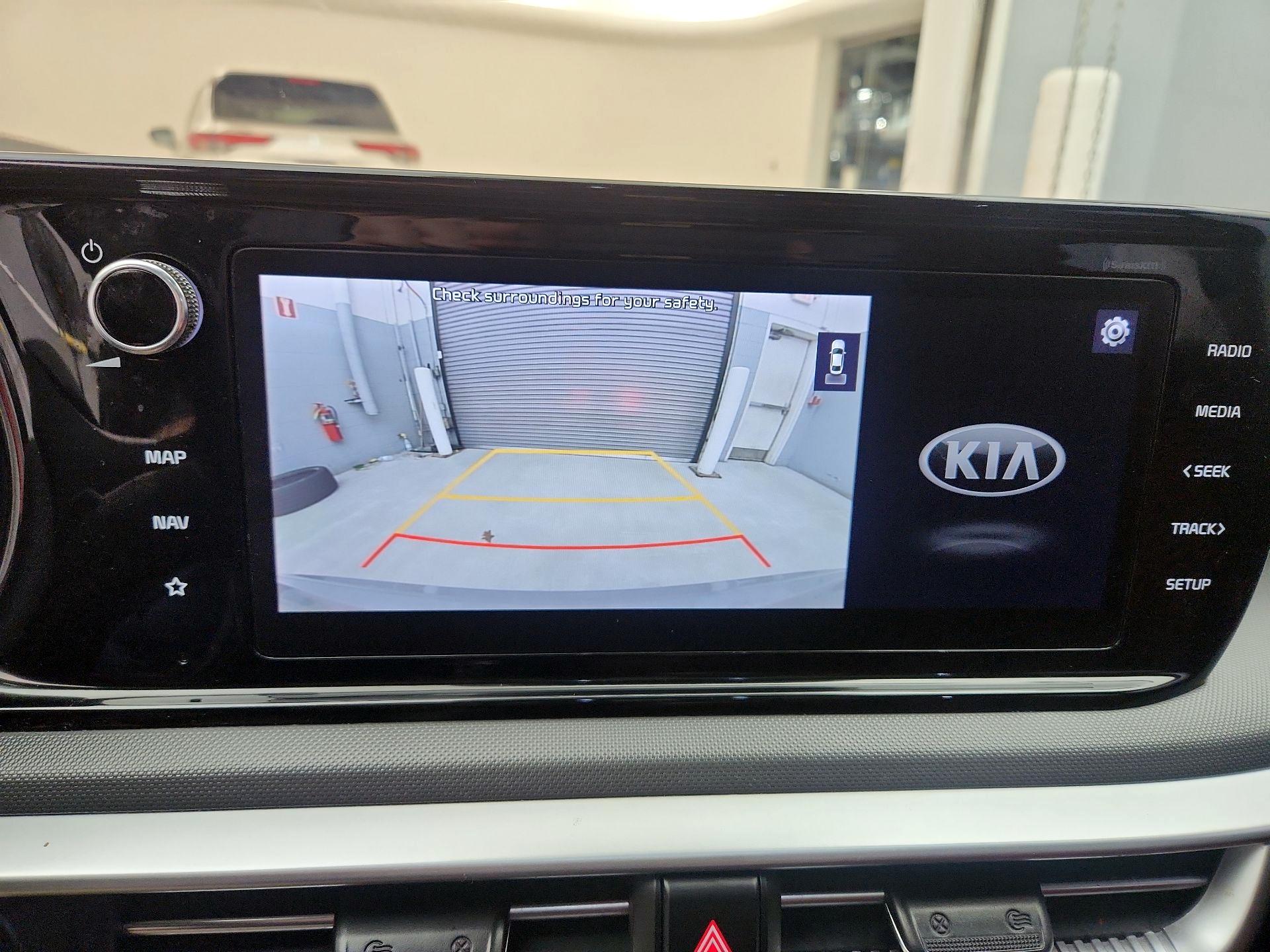 Thumbnail: 2021 Kia K5 - 15
