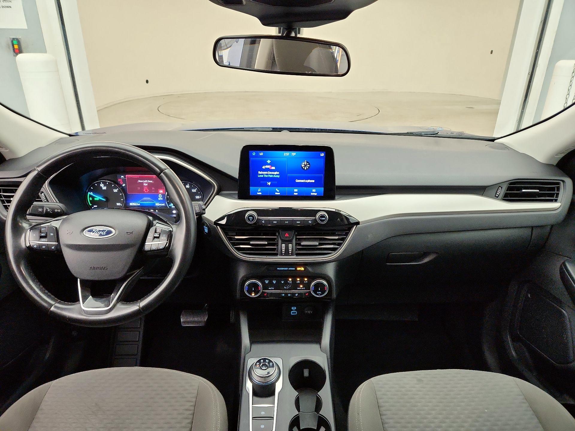 Thumbnail: 2022 Ford Escape - 9