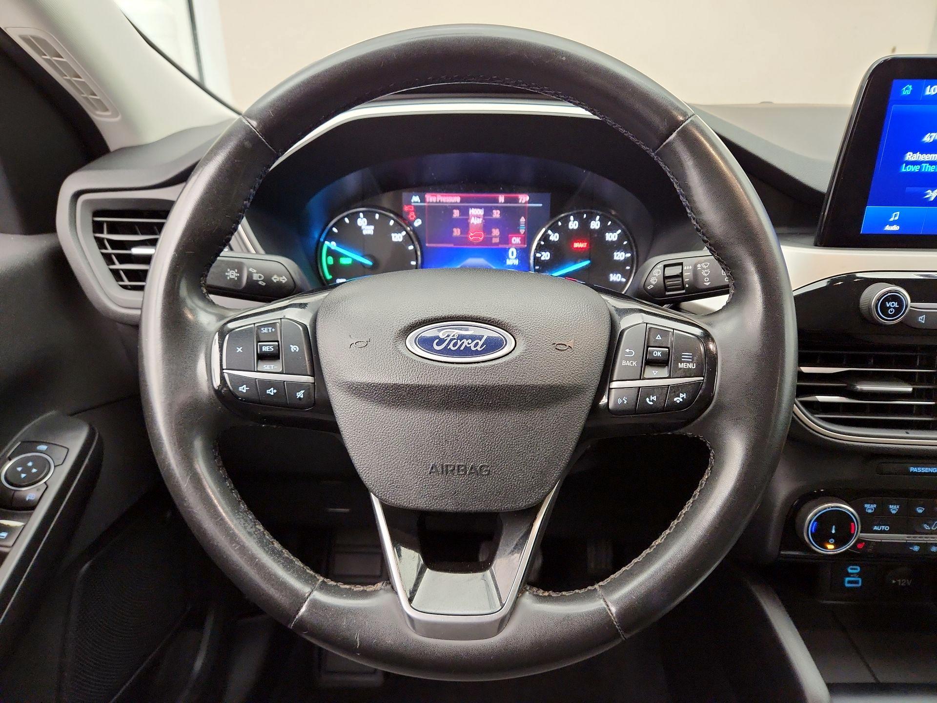 Thumbnail: 2022 Ford Escape - 10