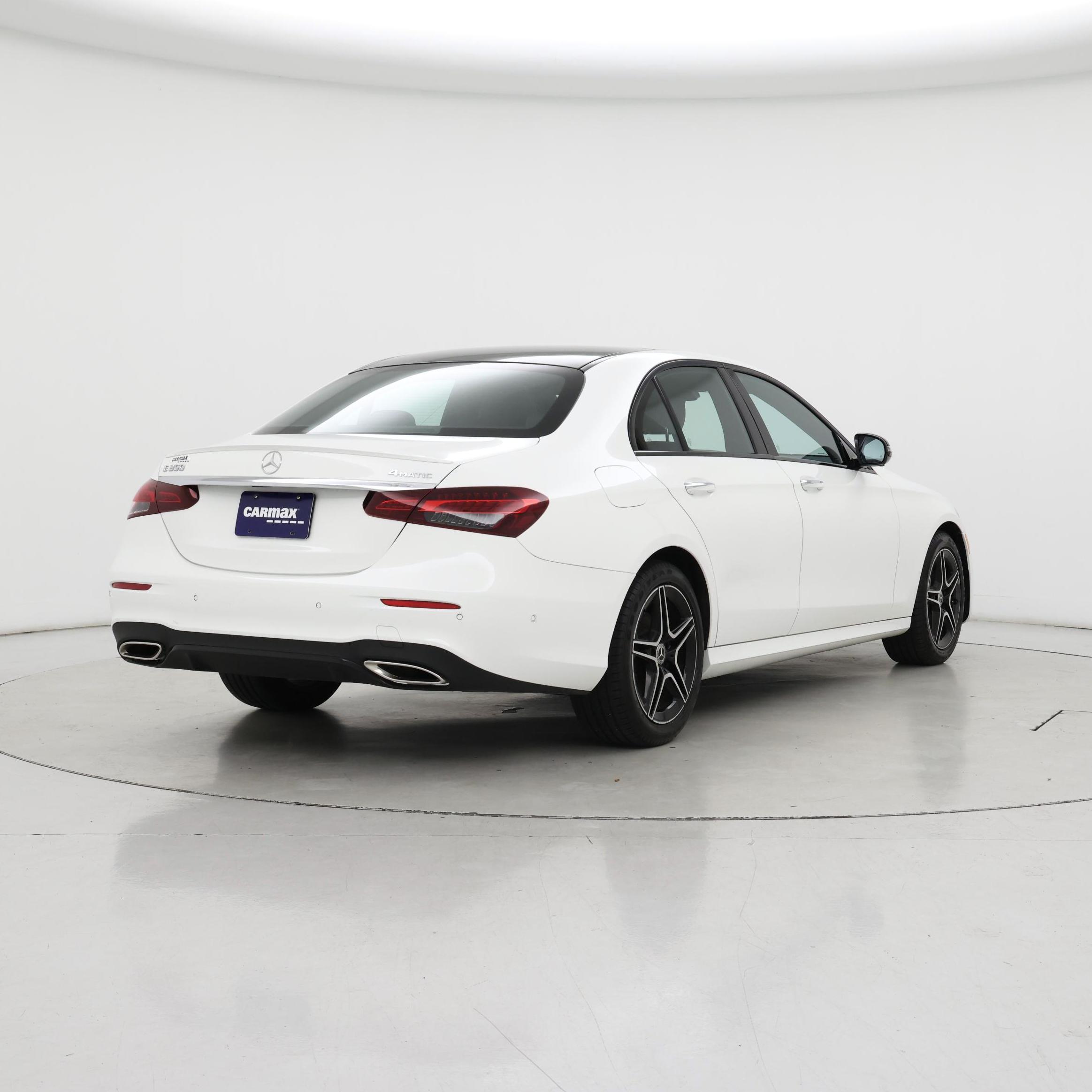 Thumbnail: 2021 Mercedes-Benz E-Class - 8