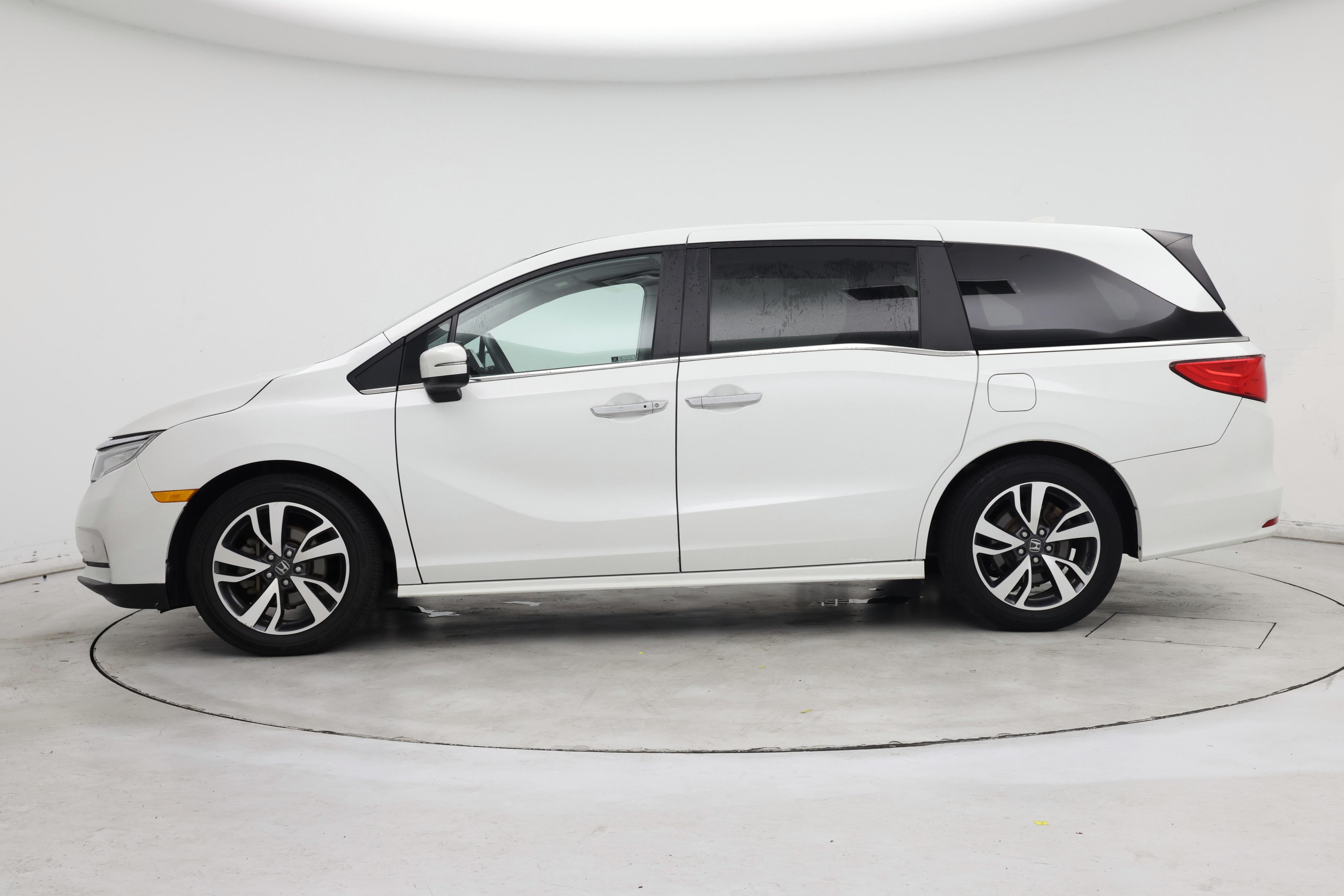 Thumbnail: 2022 Honda Odyssey - 3