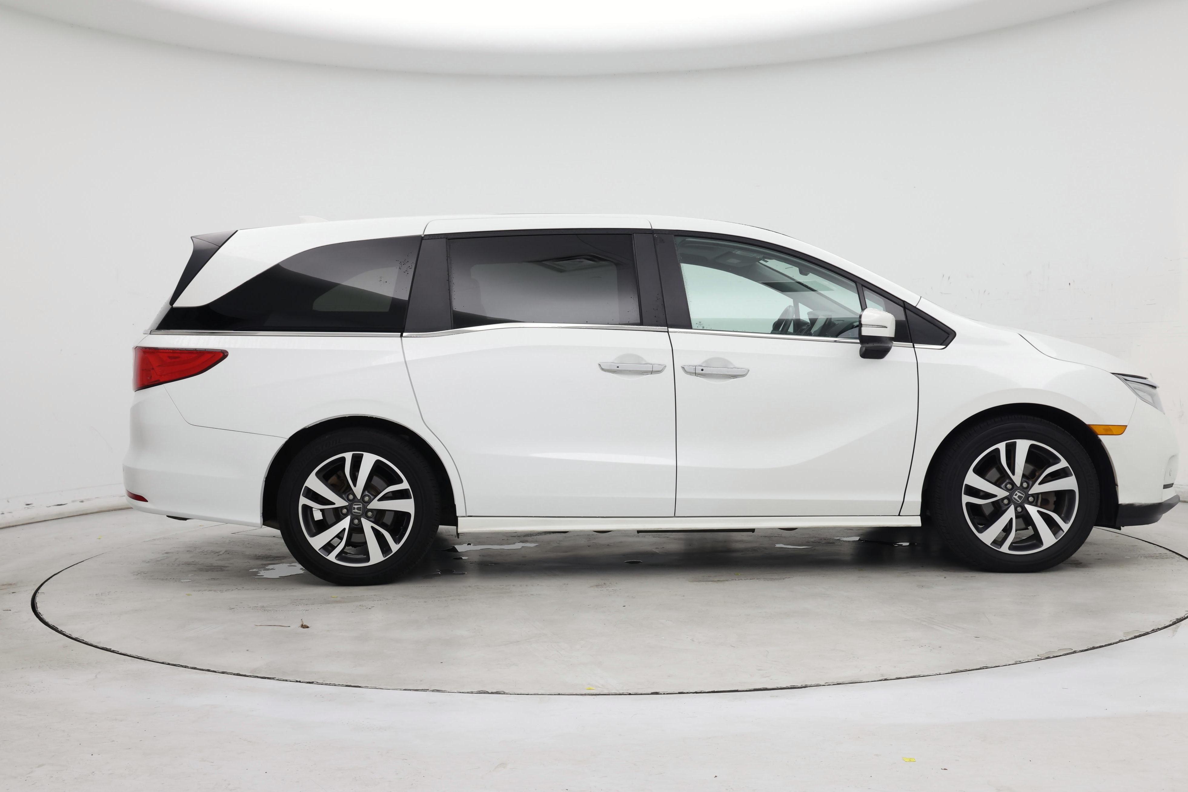 Thumbnail: 2022 Honda Odyssey - 7