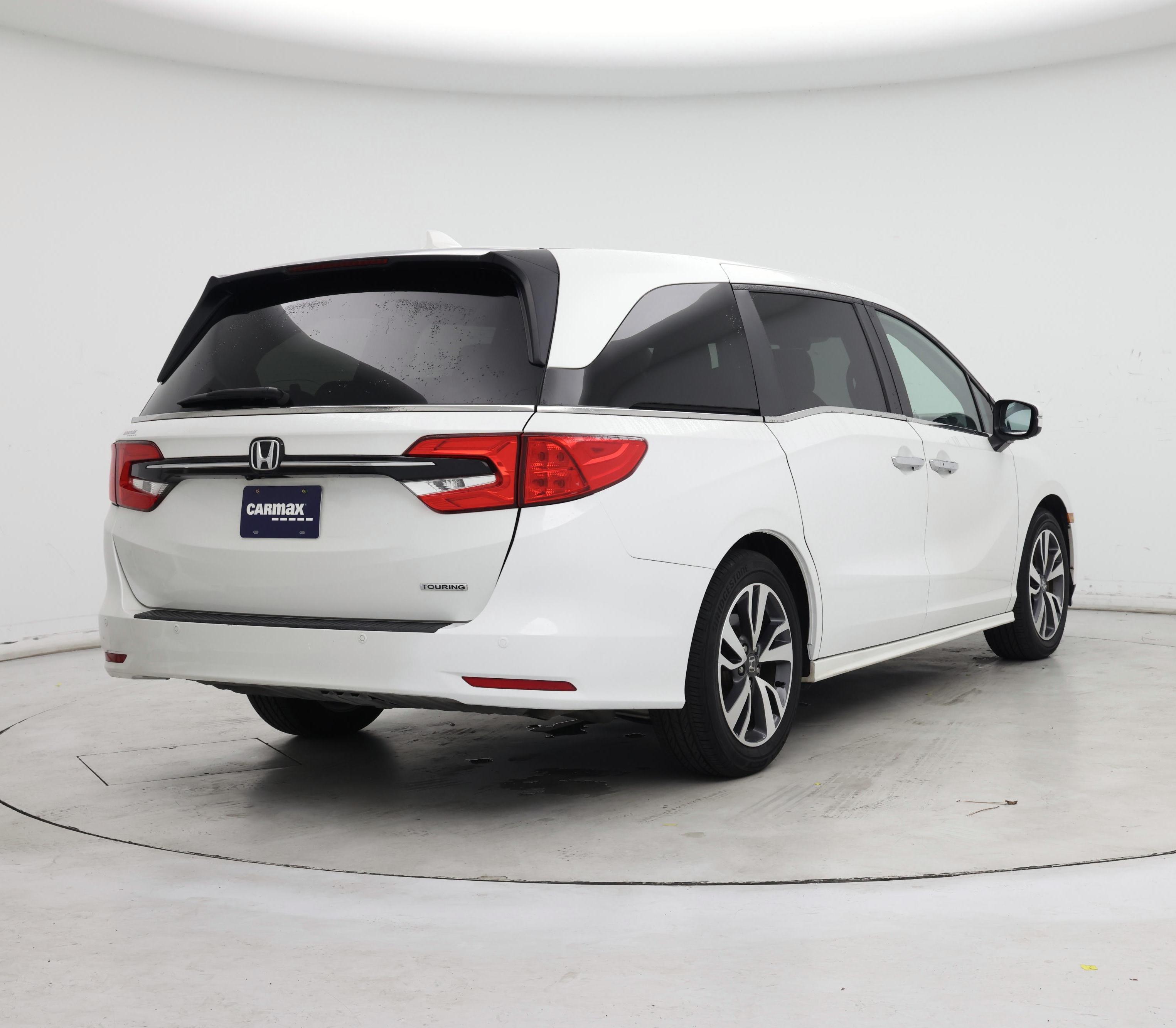 Thumbnail: 2022 Honda Odyssey - 8
