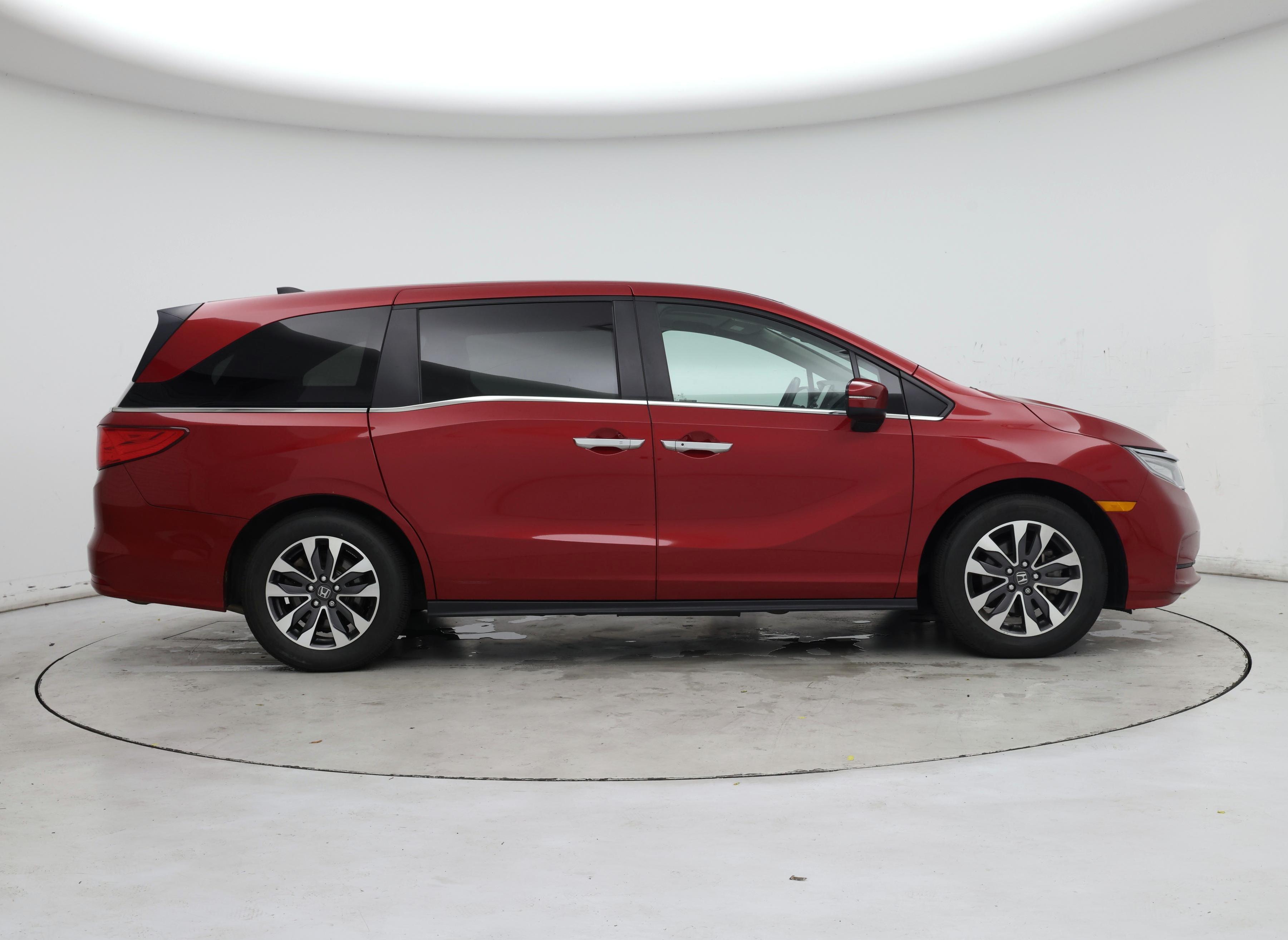 Thumbnail: 2023 Honda Odyssey - 7