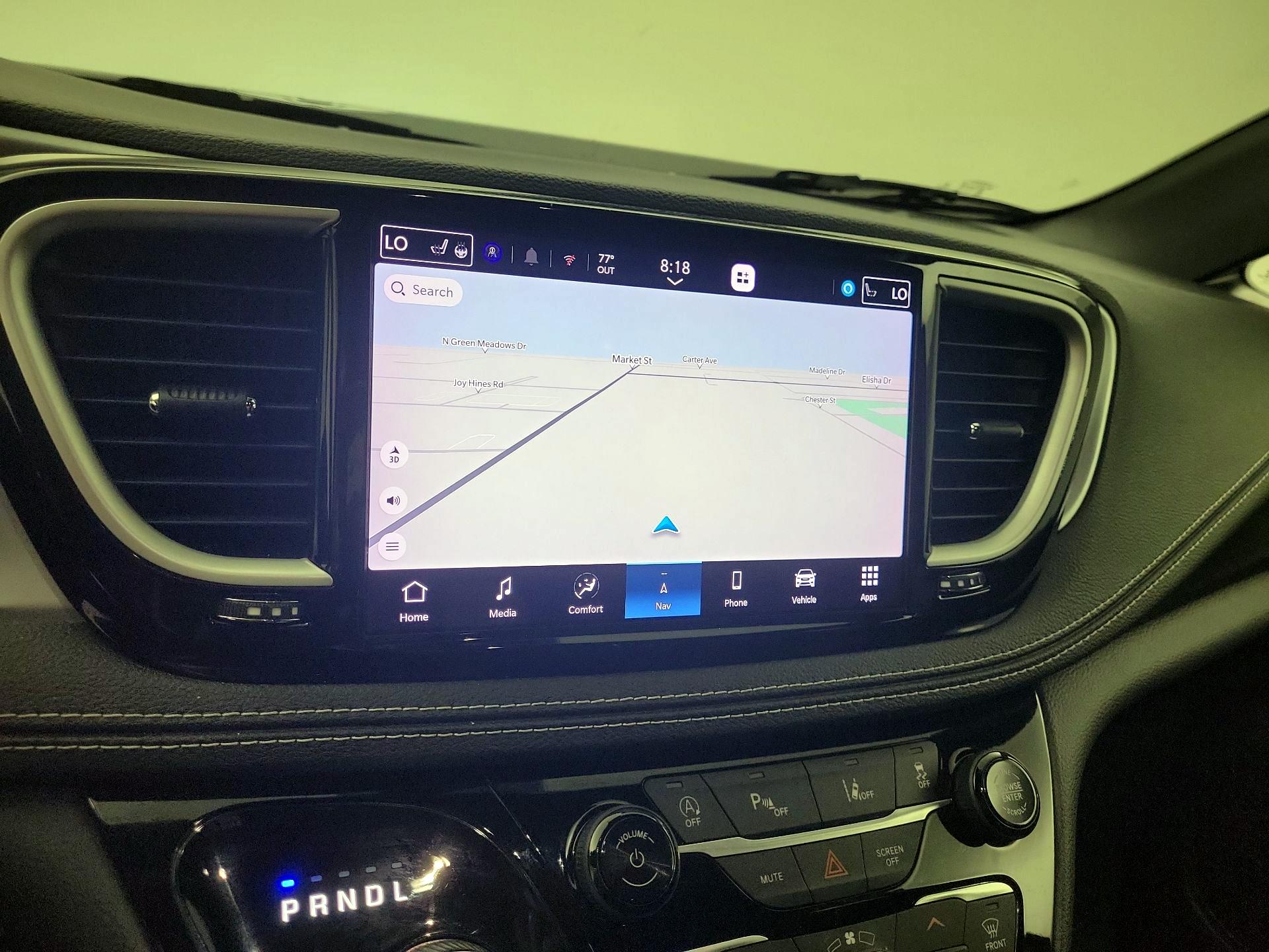 Thumbnail: 2021 Chrysler Pacifica - 14