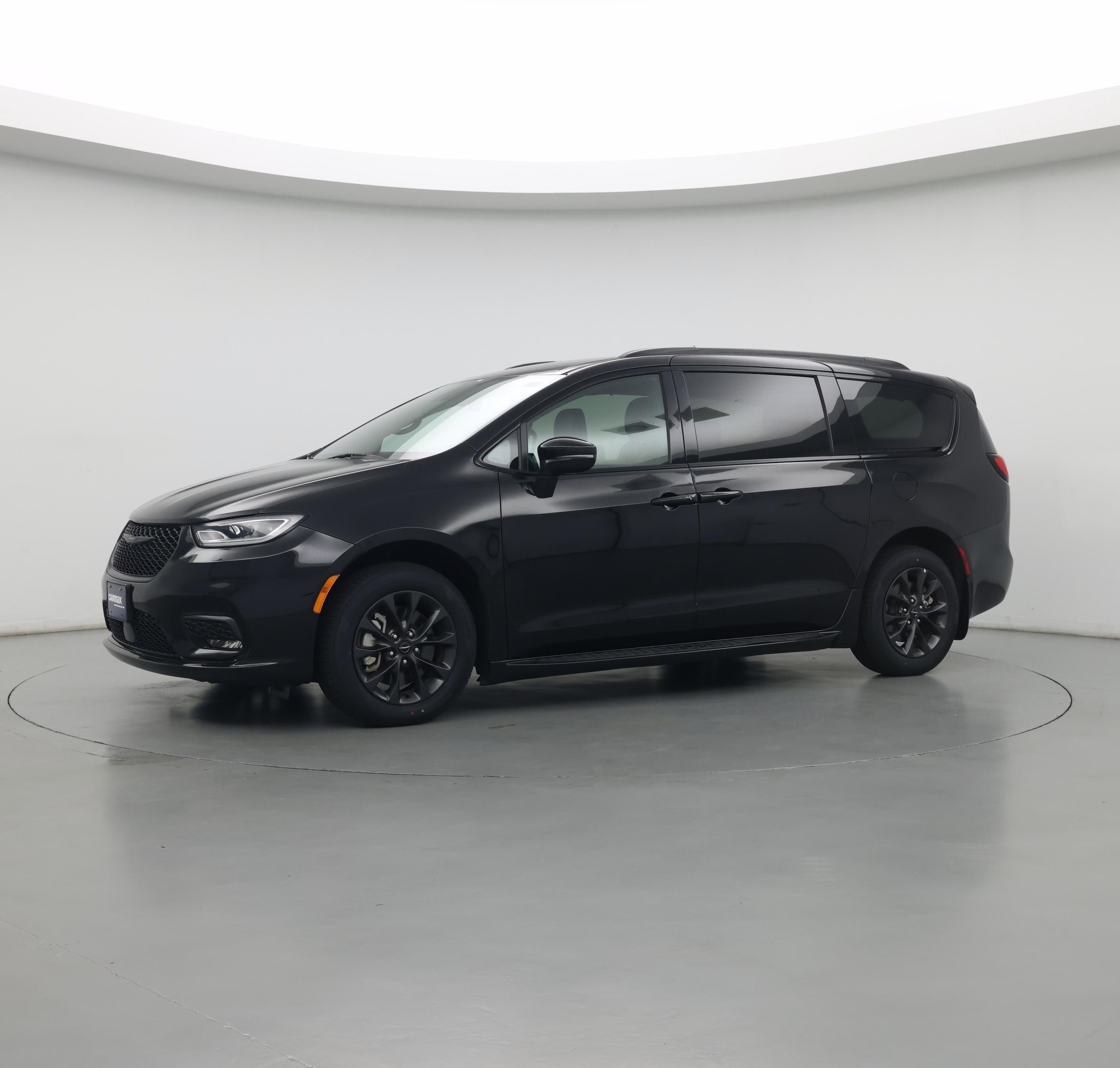 Thumbnail: 2021 Chrysler Pacifica - 5