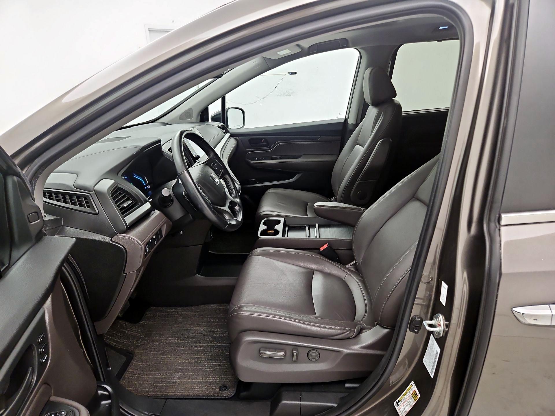 Thumbnail: 2022 Honda Odyssey - 11