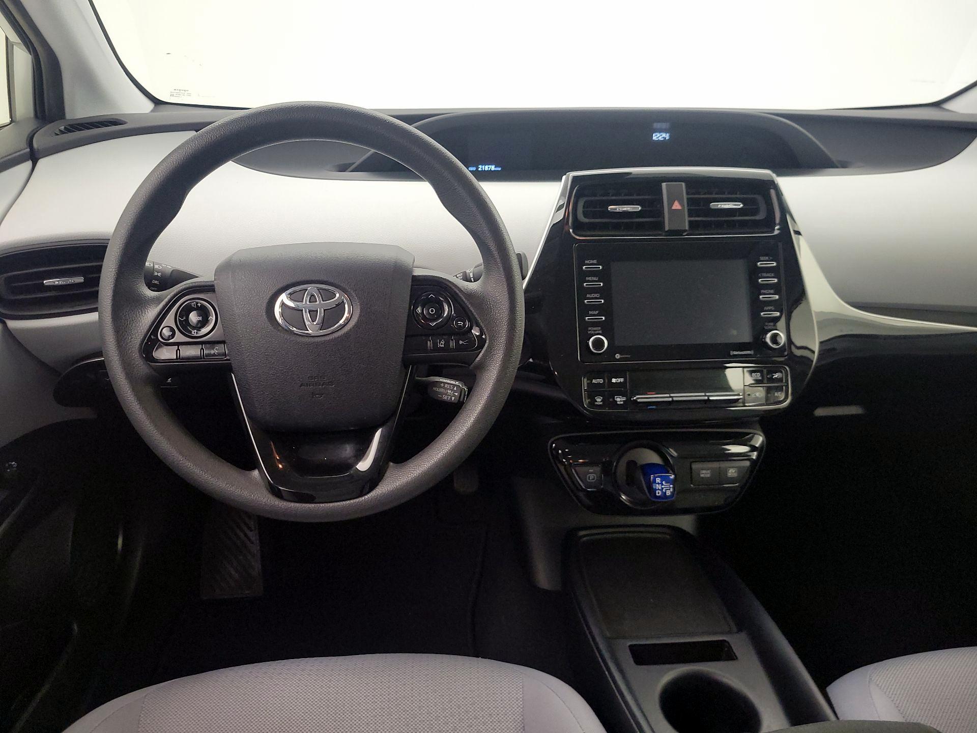 Thumbnail: 2021 Toyota Prius - 10