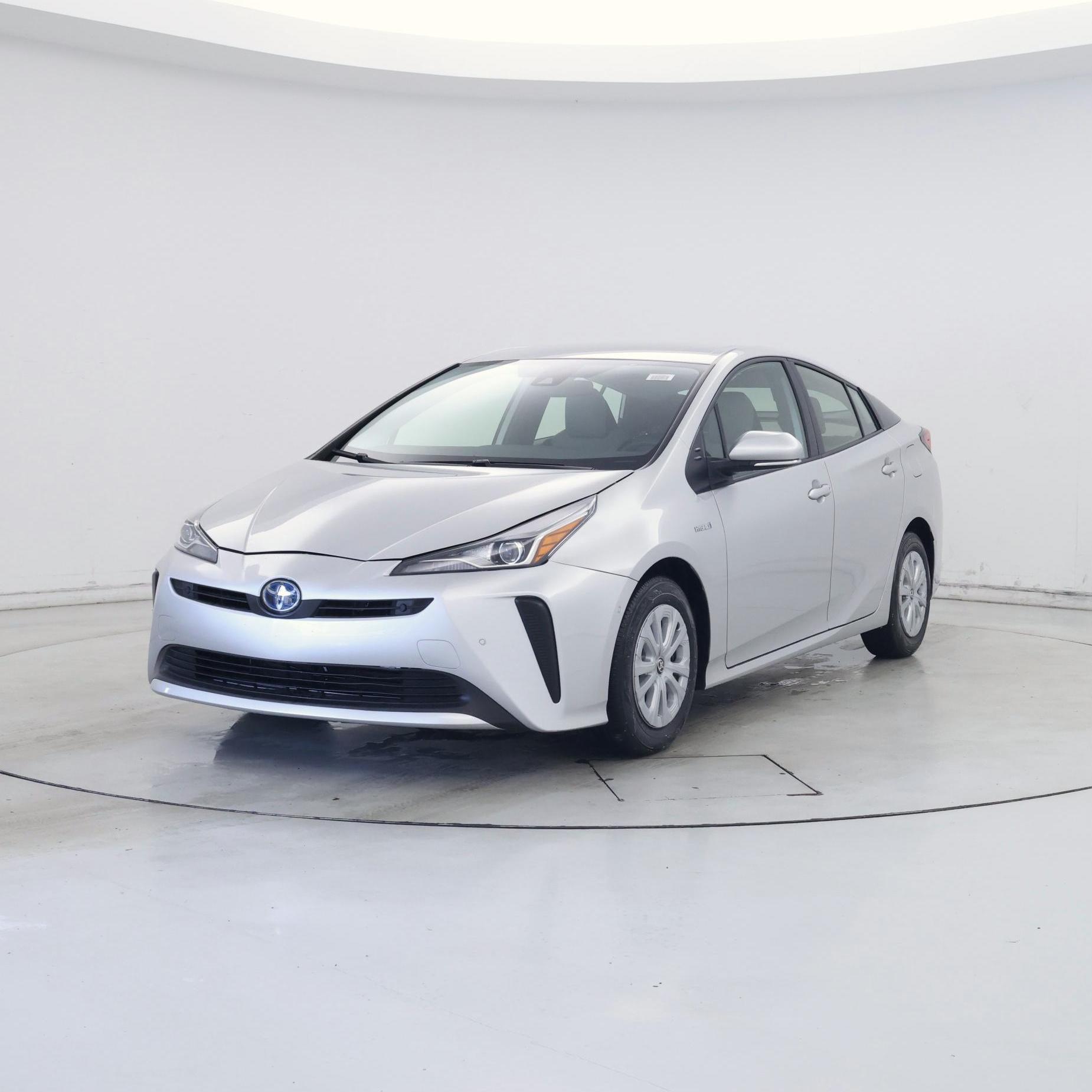 Thumbnail: 2021 Toyota Prius - 4