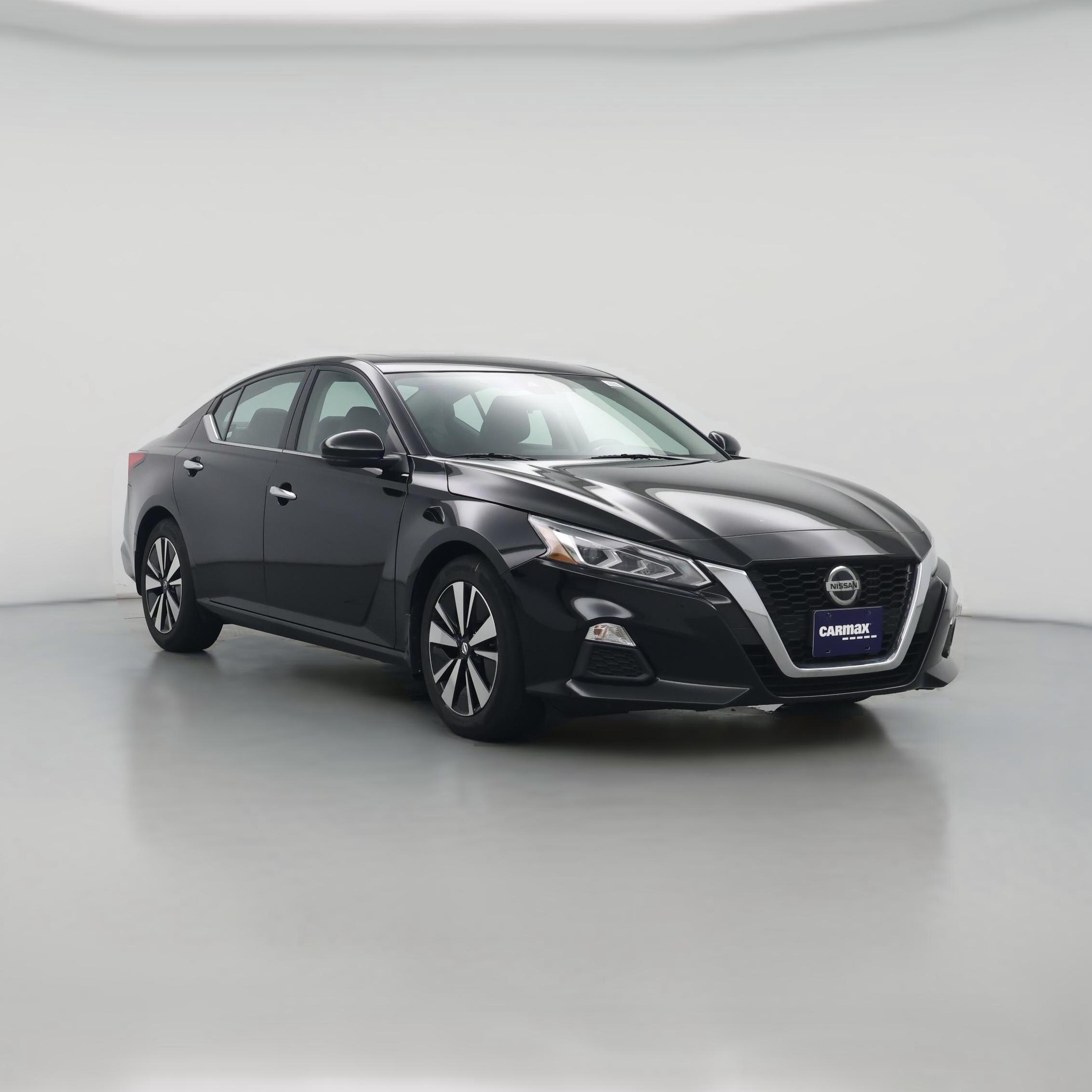 Thumbnail: 2022 Nissan Altima - 1