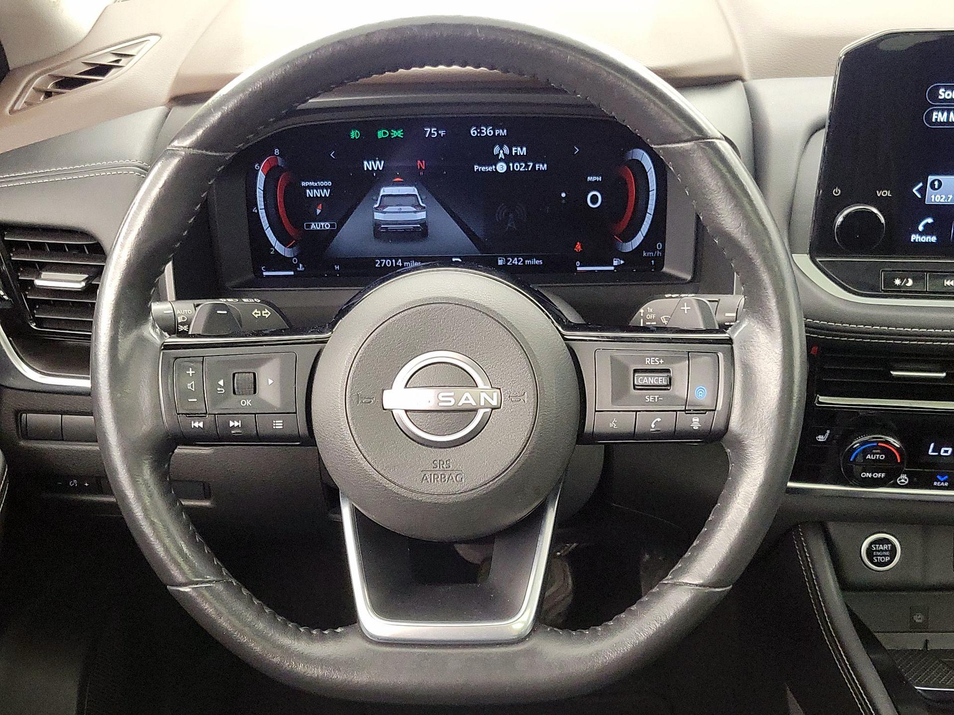 Thumbnail: 2022 Nissan Rogue - 10