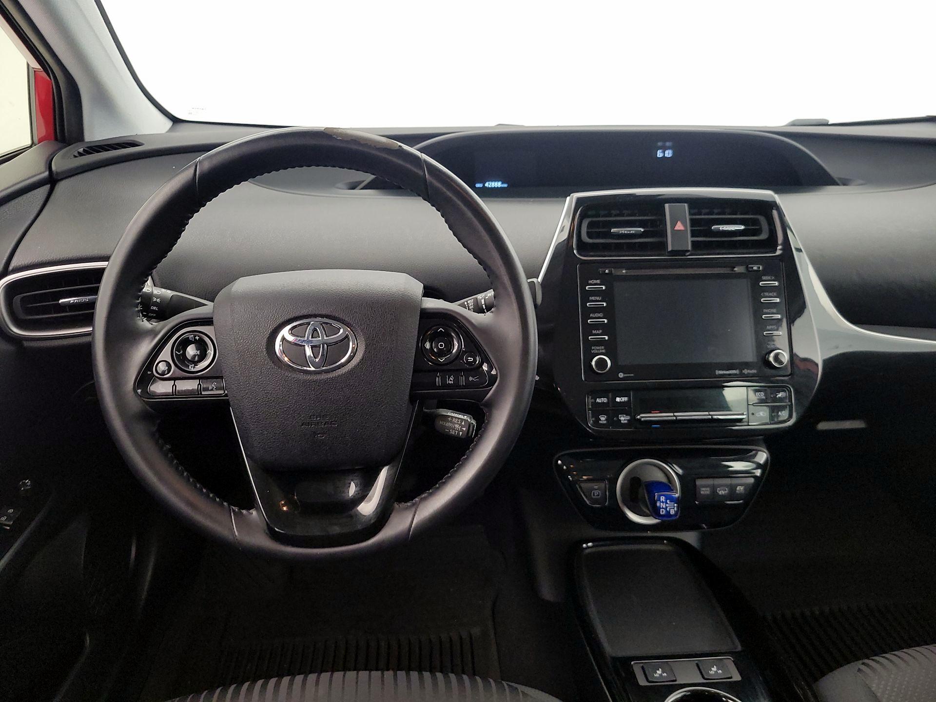 Thumbnail: 2022 Toyota Prius Prime - 10