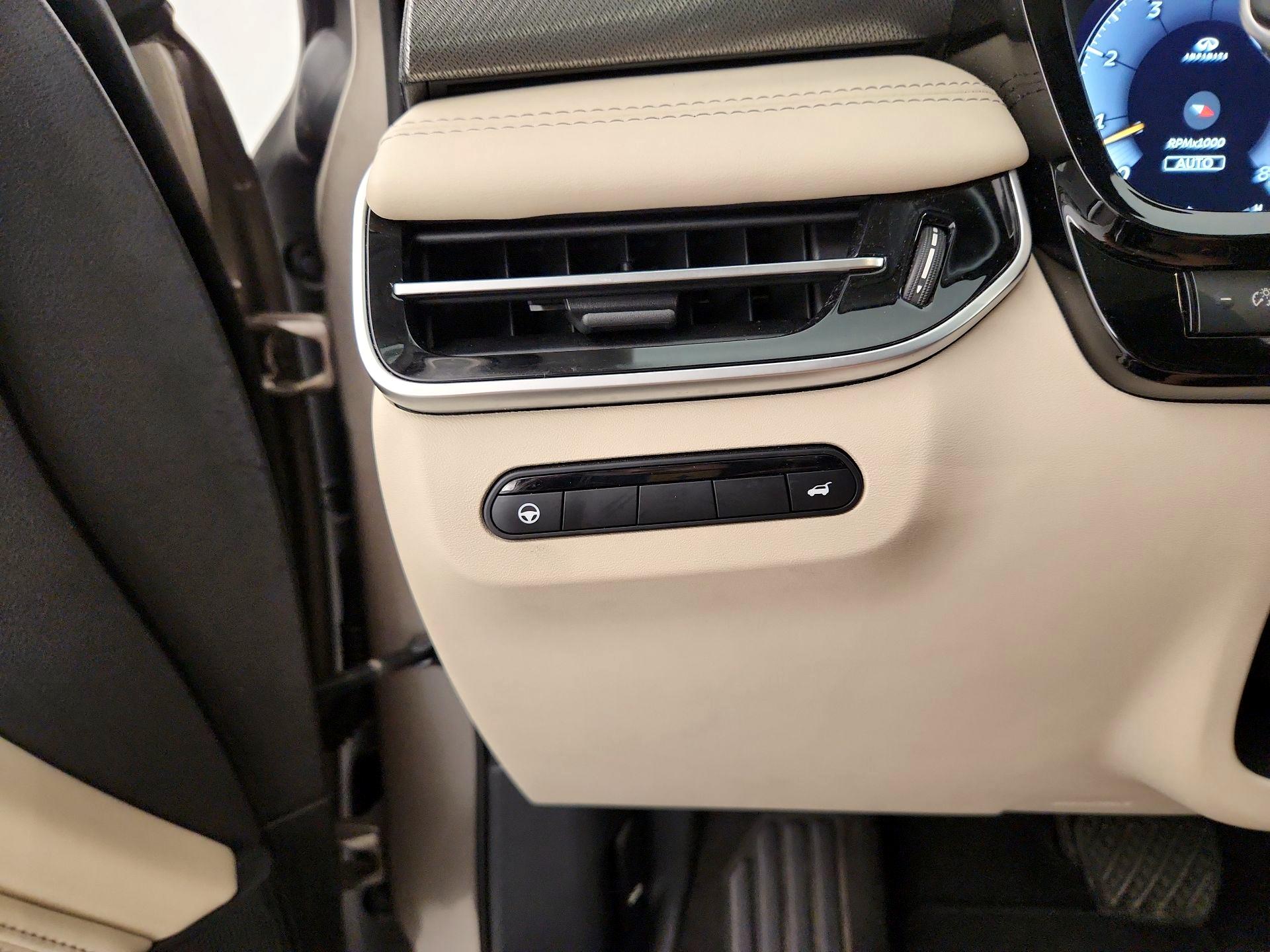 Thumbnail: 2022 INFINITI QX60 - 13