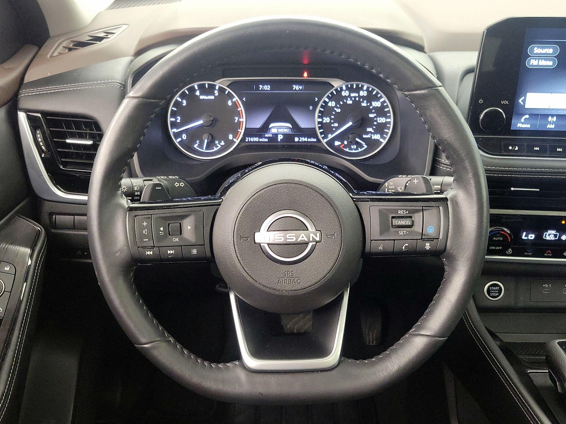 Thumbnail: 2022 Nissan Rogue - 10