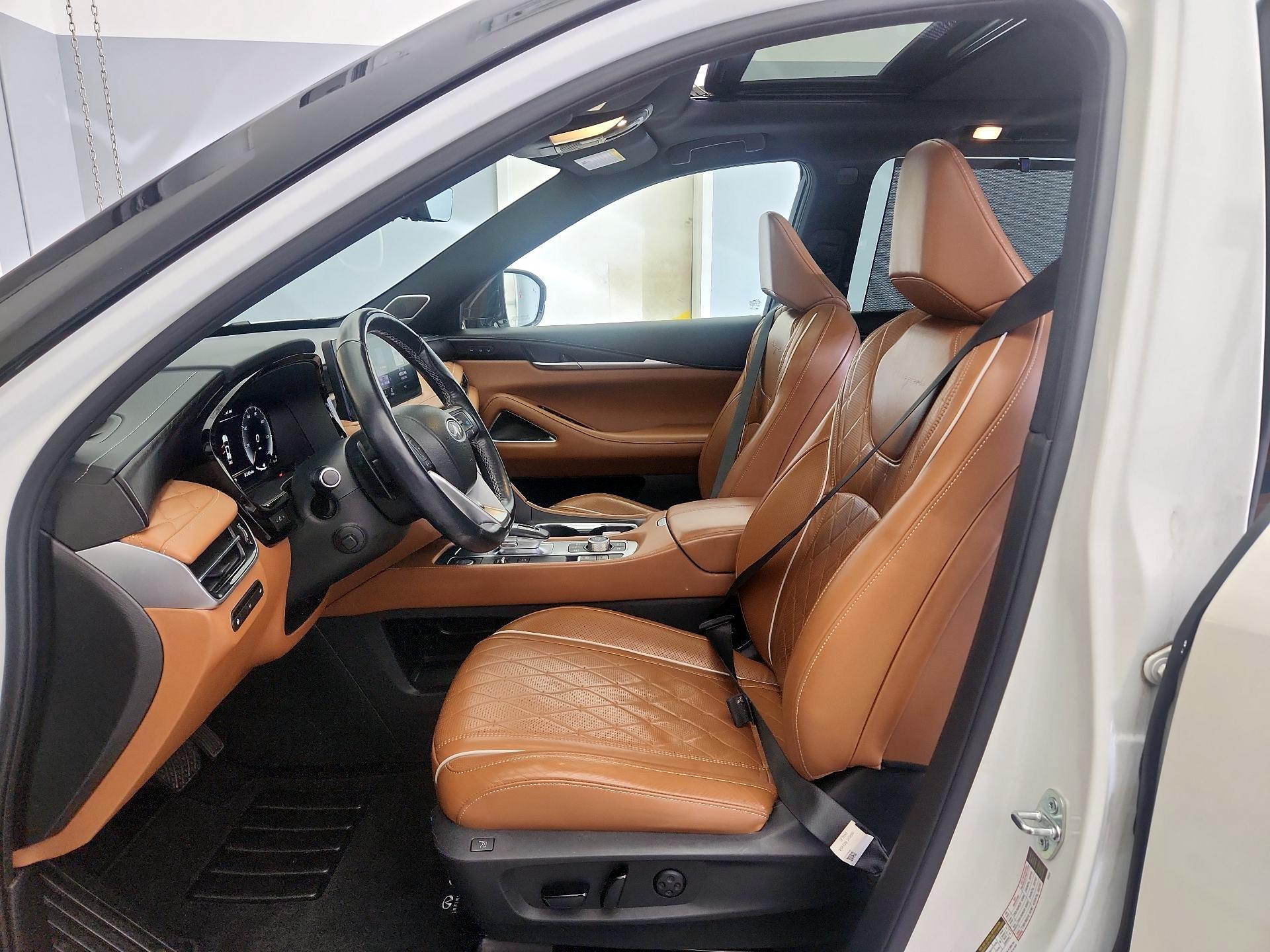 Thumbnail: 2022 INFINITI QX60 - 11