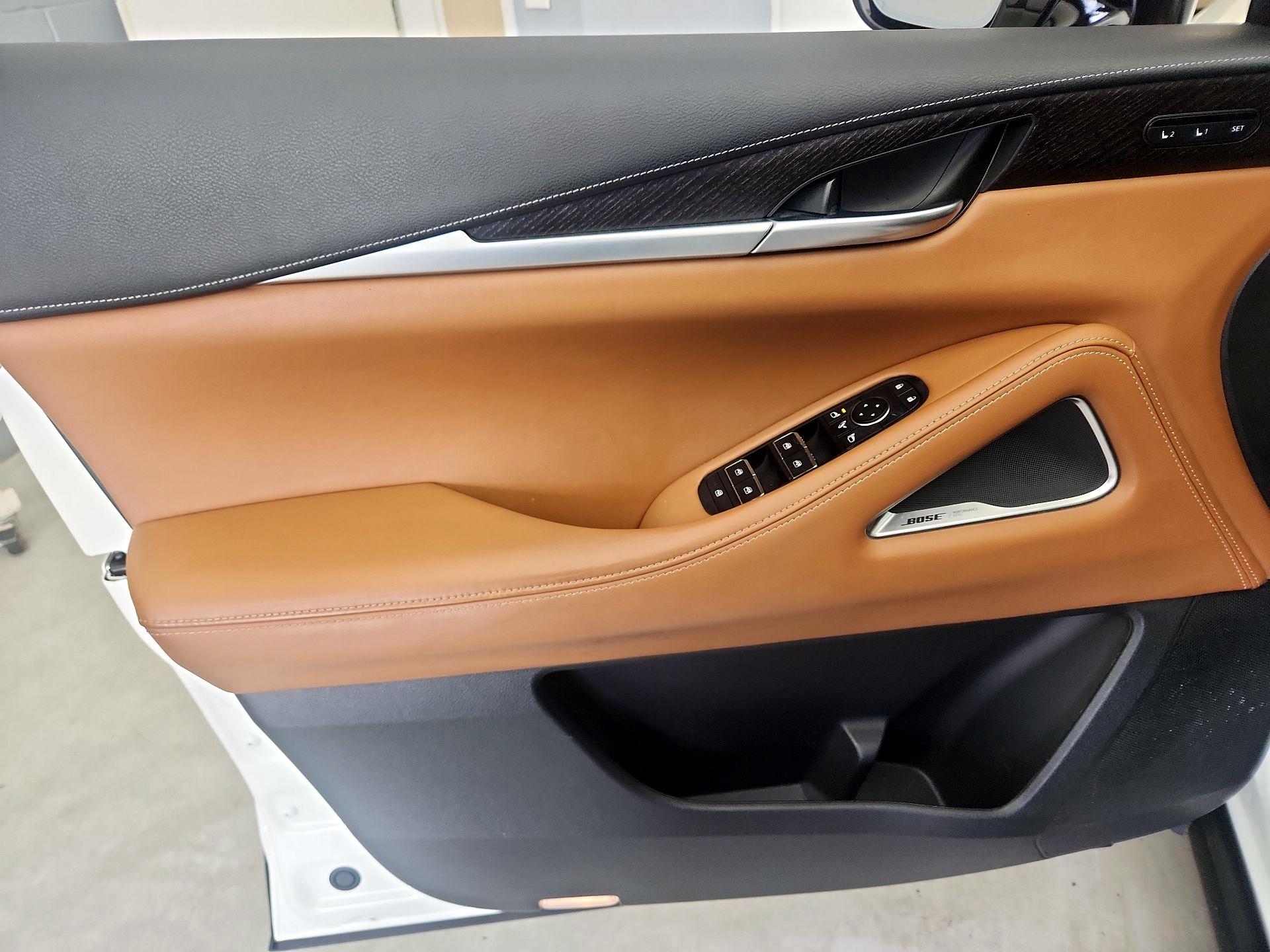 Thumbnail: 2022 INFINITI QX60 - 12