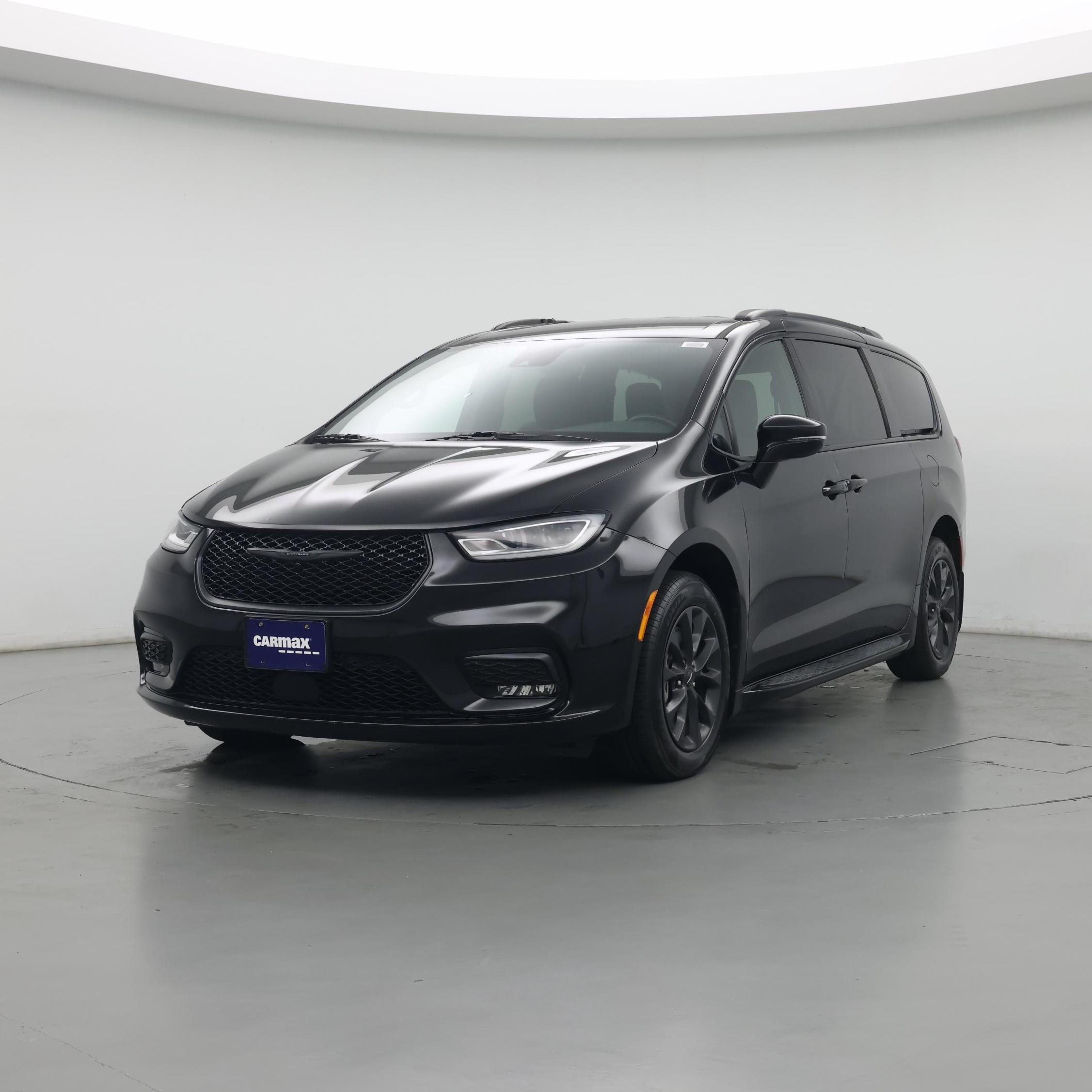 Thumbnail: 2021 Chrysler Pacifica - 4