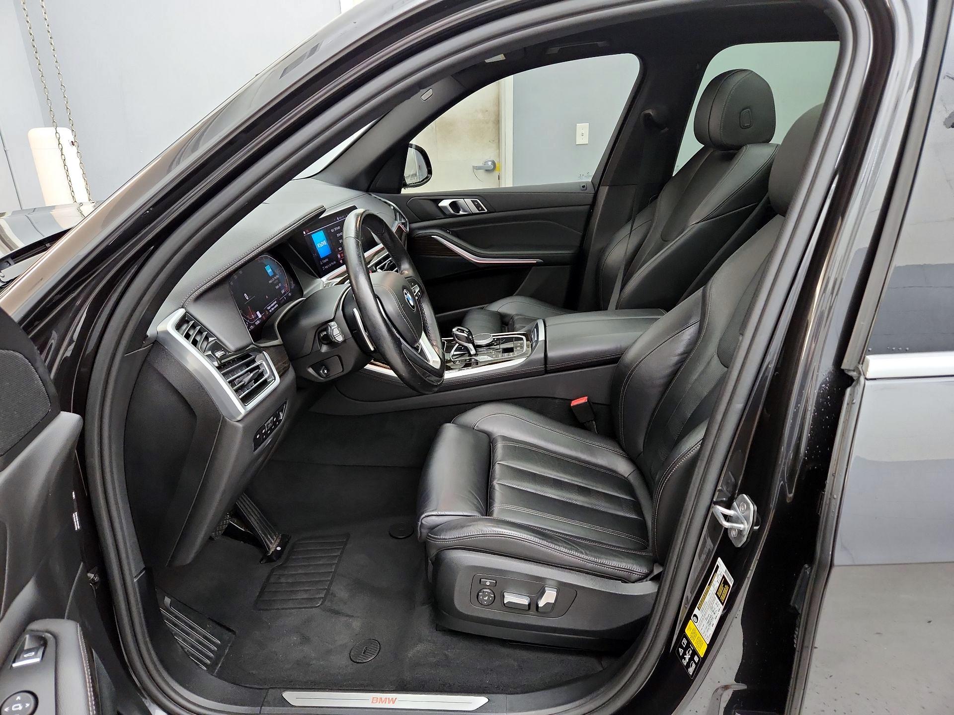 Thumbnail: 2020 BMW X5 - 11