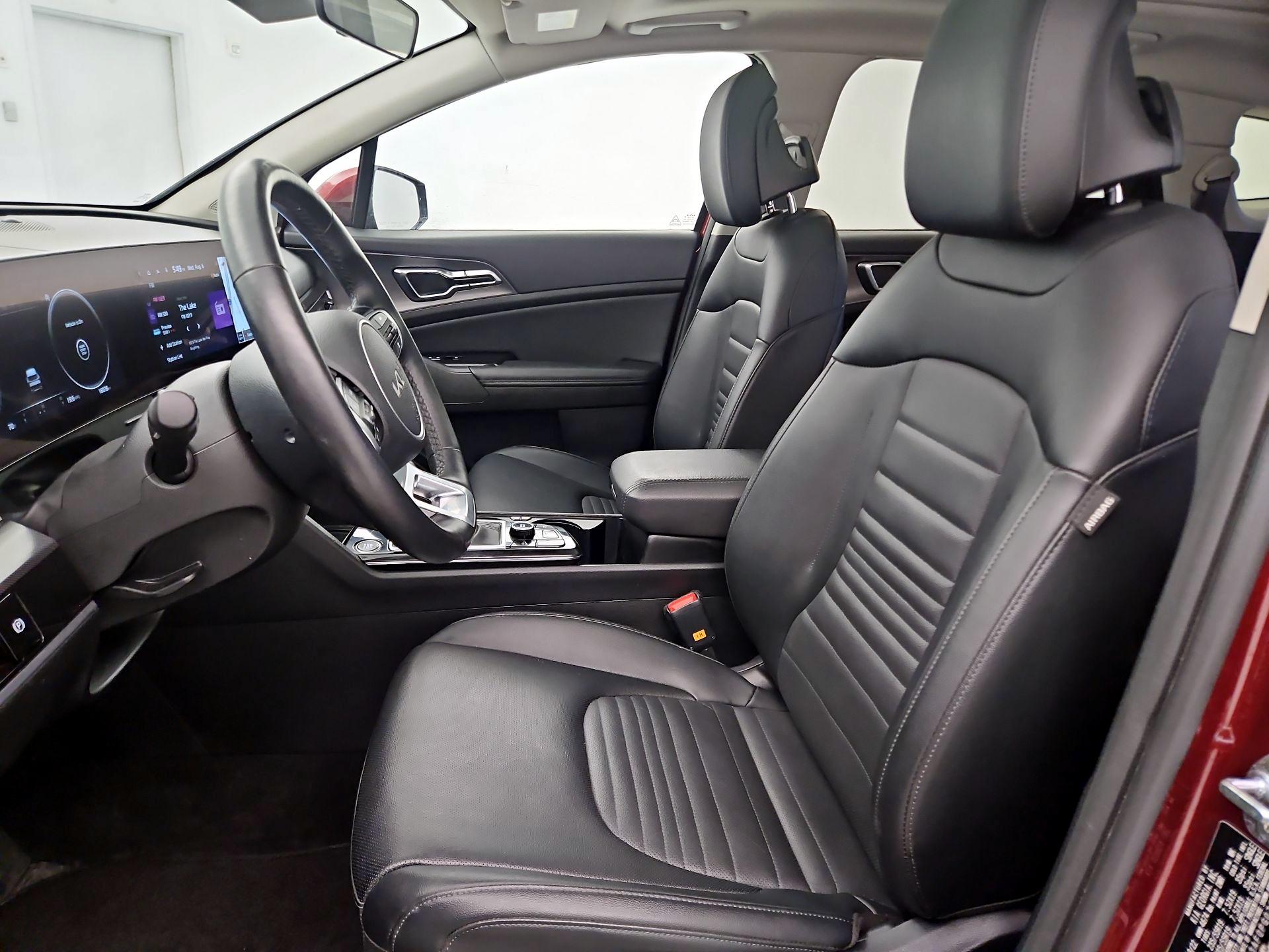 Thumbnail: 2023 Kia Sportage - 11