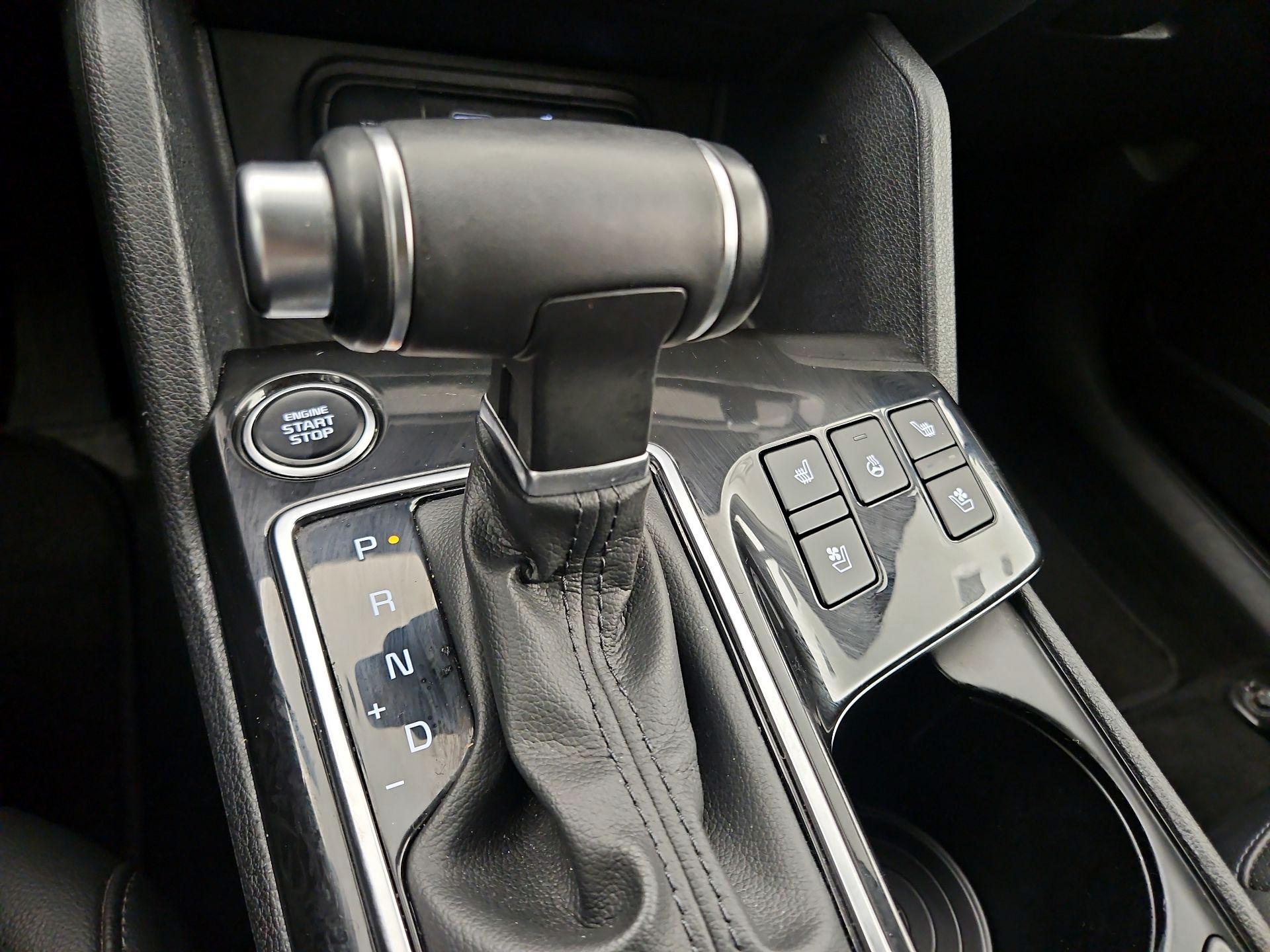 Thumbnail: 2023 Kia Sportage - 18