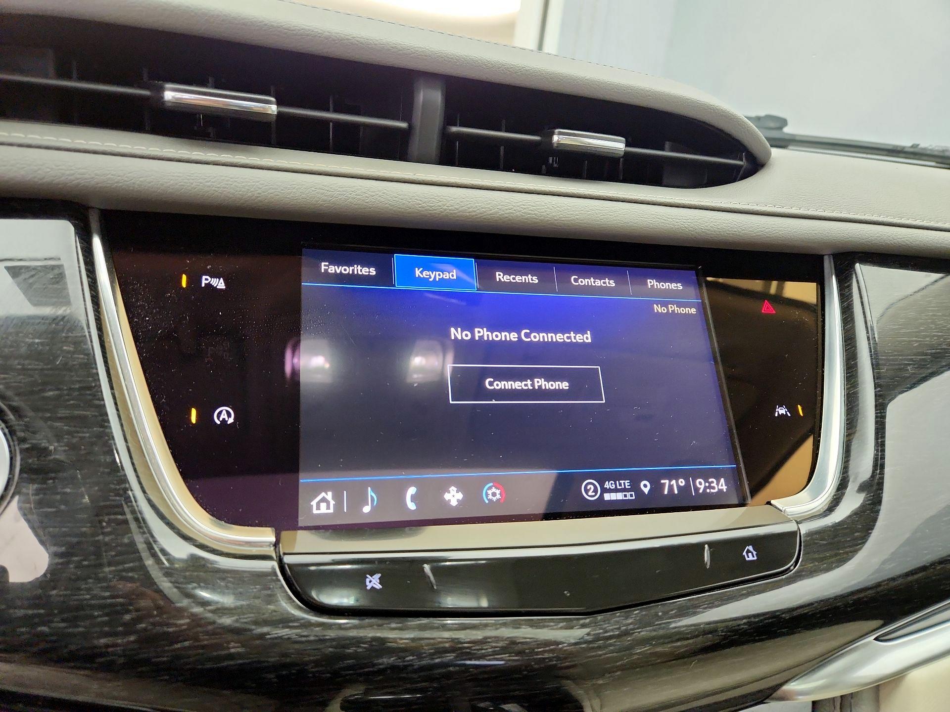 Thumbnail: 2022 Cadillac XT6 - 15