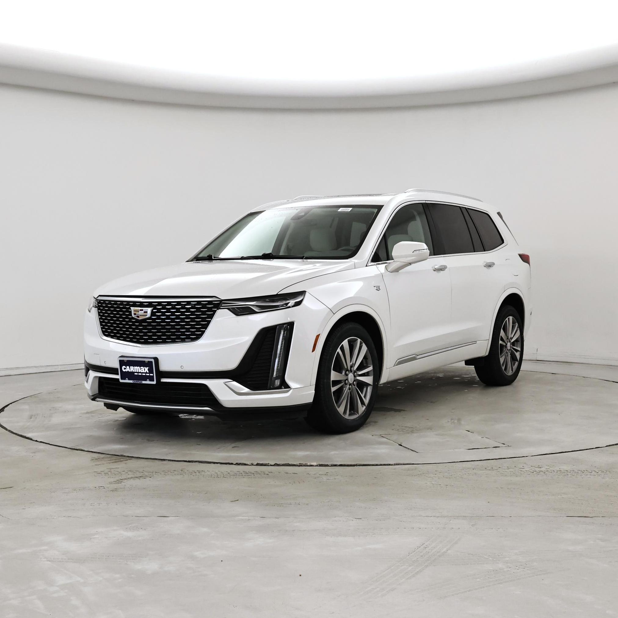 Thumbnail: 2022 Cadillac XT6 - 4
