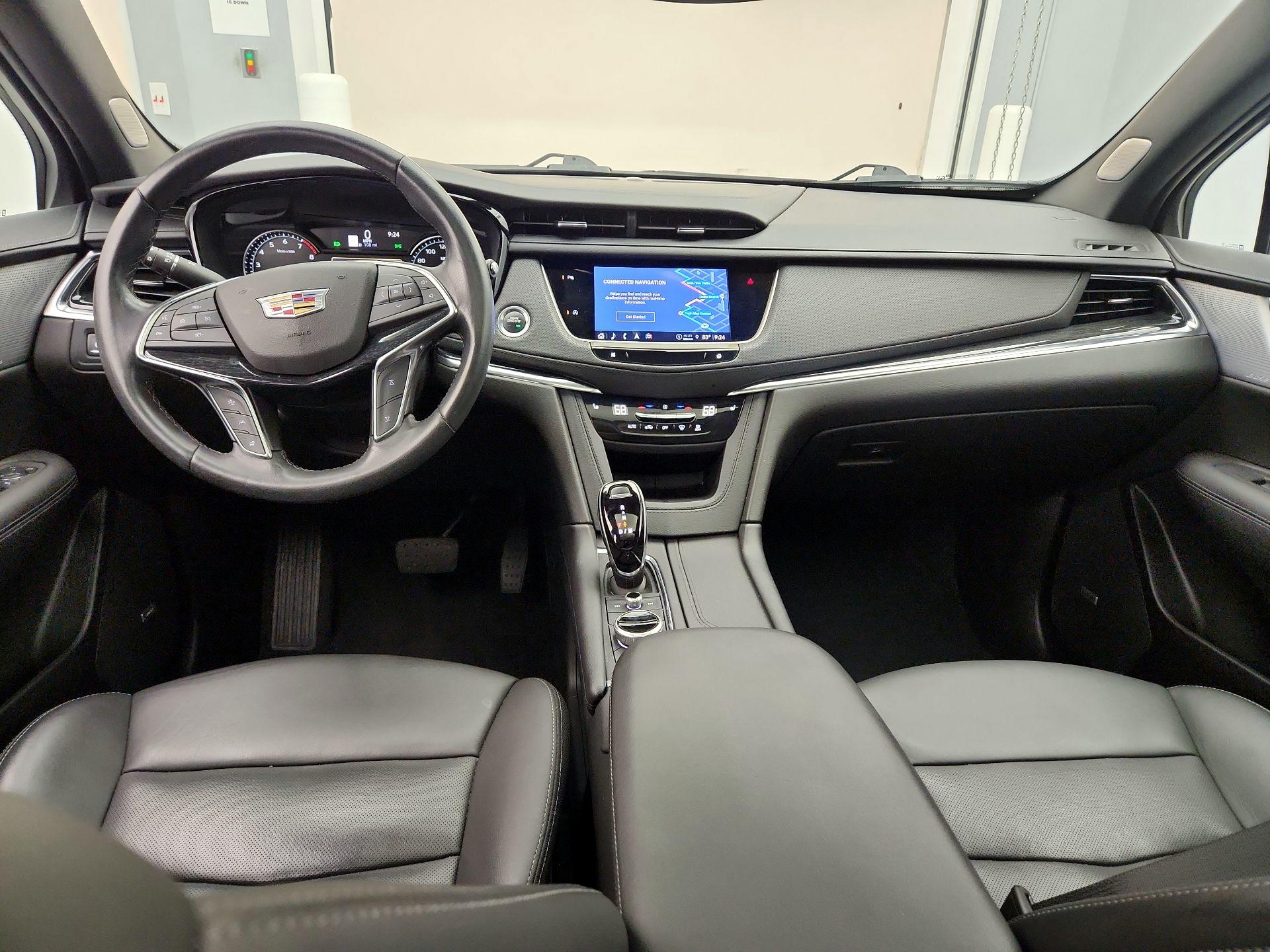 Thumbnail: 2022 Cadillac XT5 - 9