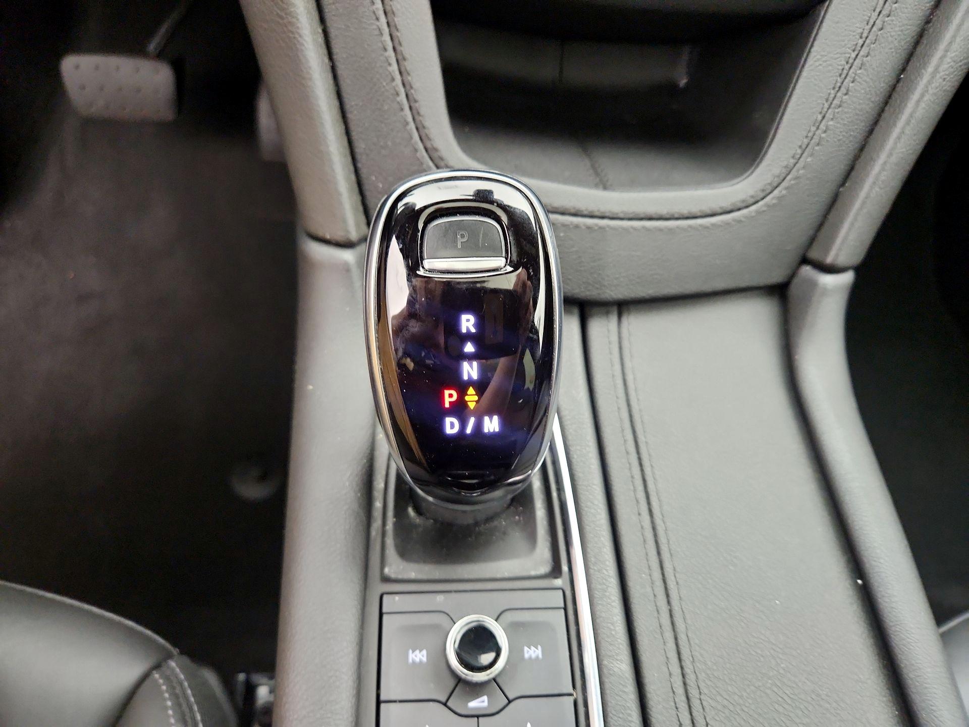 Thumbnail: 2022 Cadillac XT5 - 18