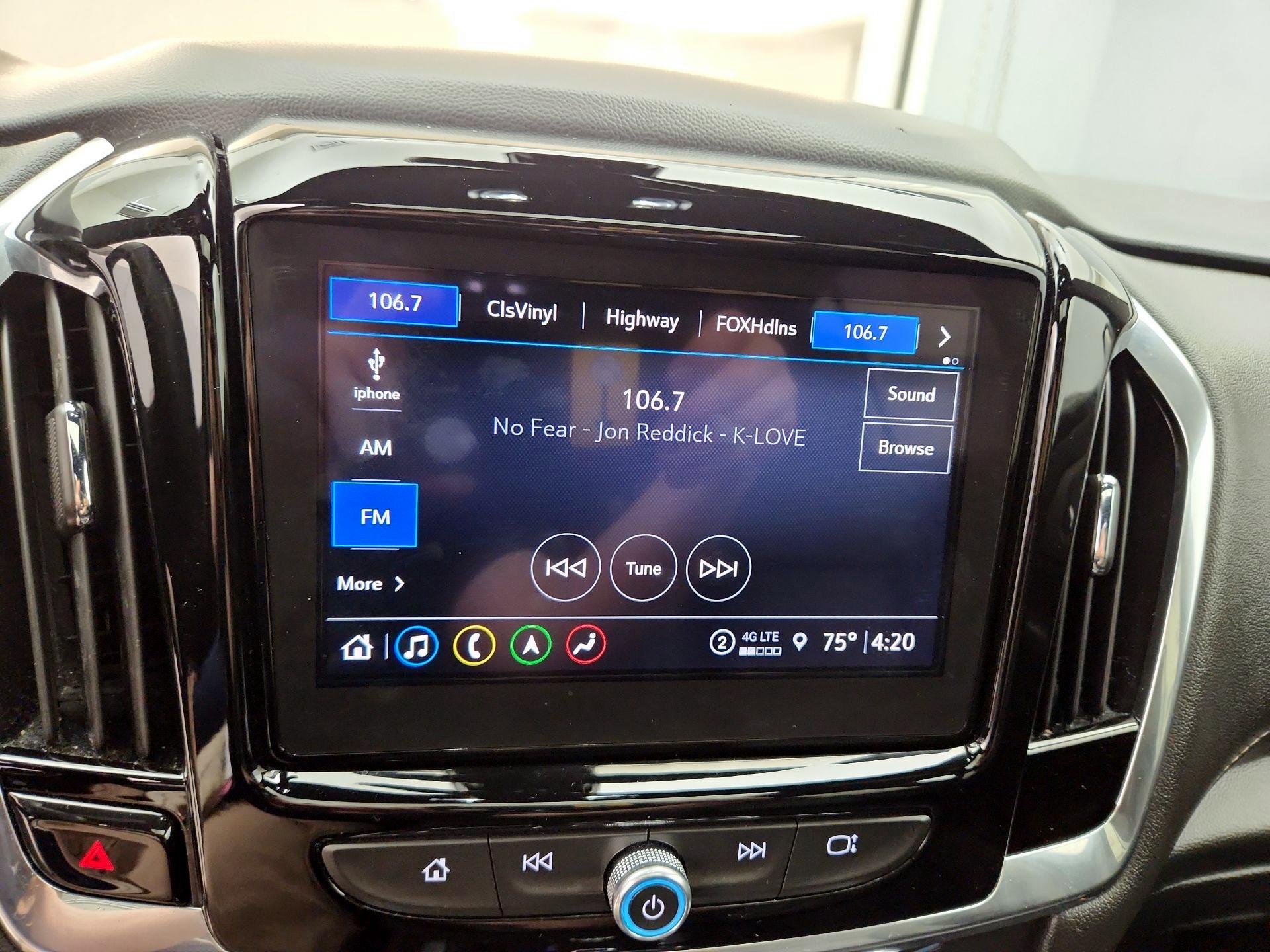 Thumbnail: 2023 Chevrolet Traverse - 16