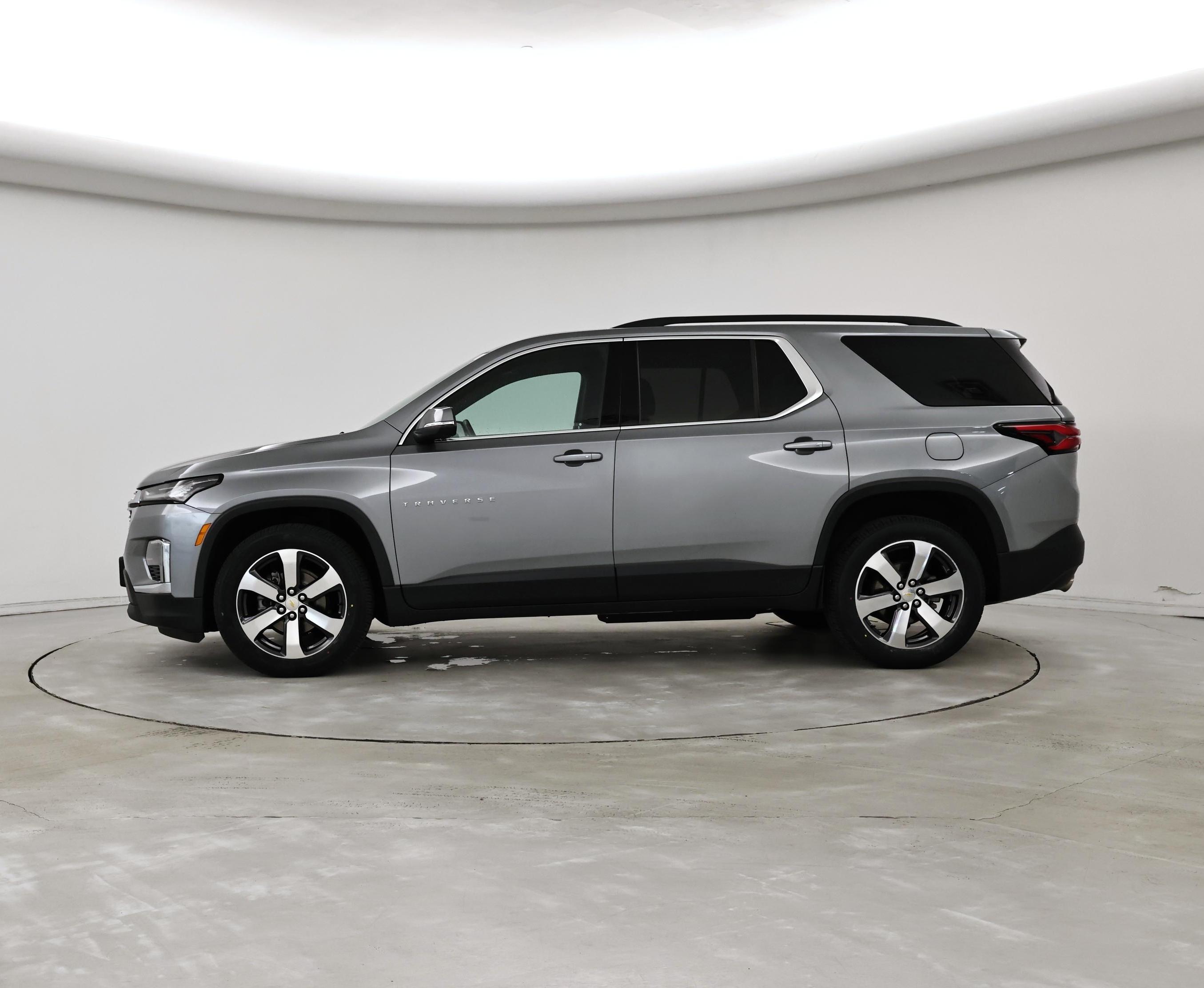 Thumbnail: 2023 Chevrolet Traverse - 3