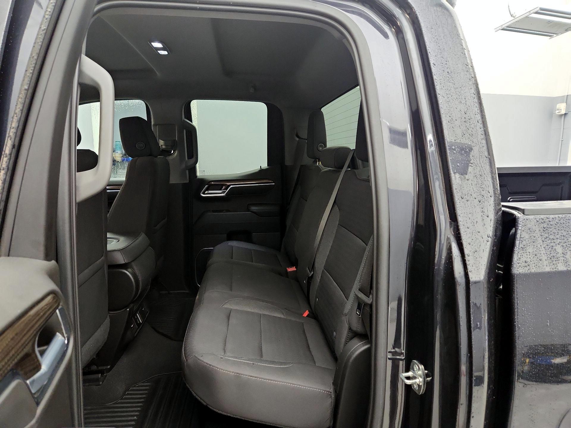 Thumbnail: 2022 Chevrolet Silverado 1500 - 20