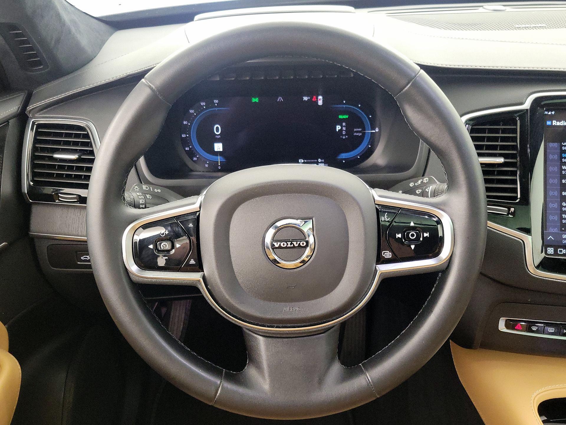 Thumbnail: 2023 Volvo XC90 - 10
