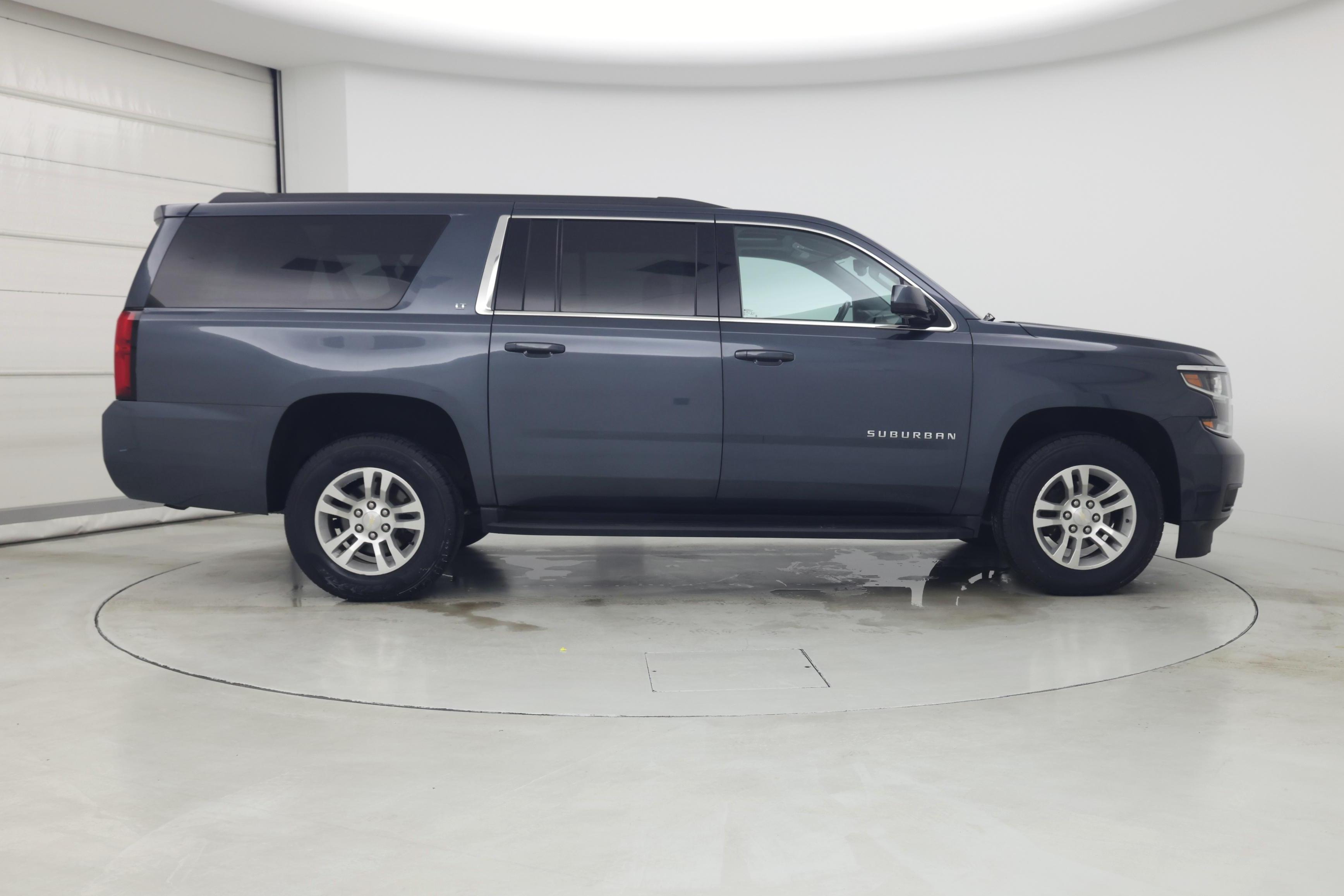 Thumbnail: 2020 Chevrolet Suburban - 7