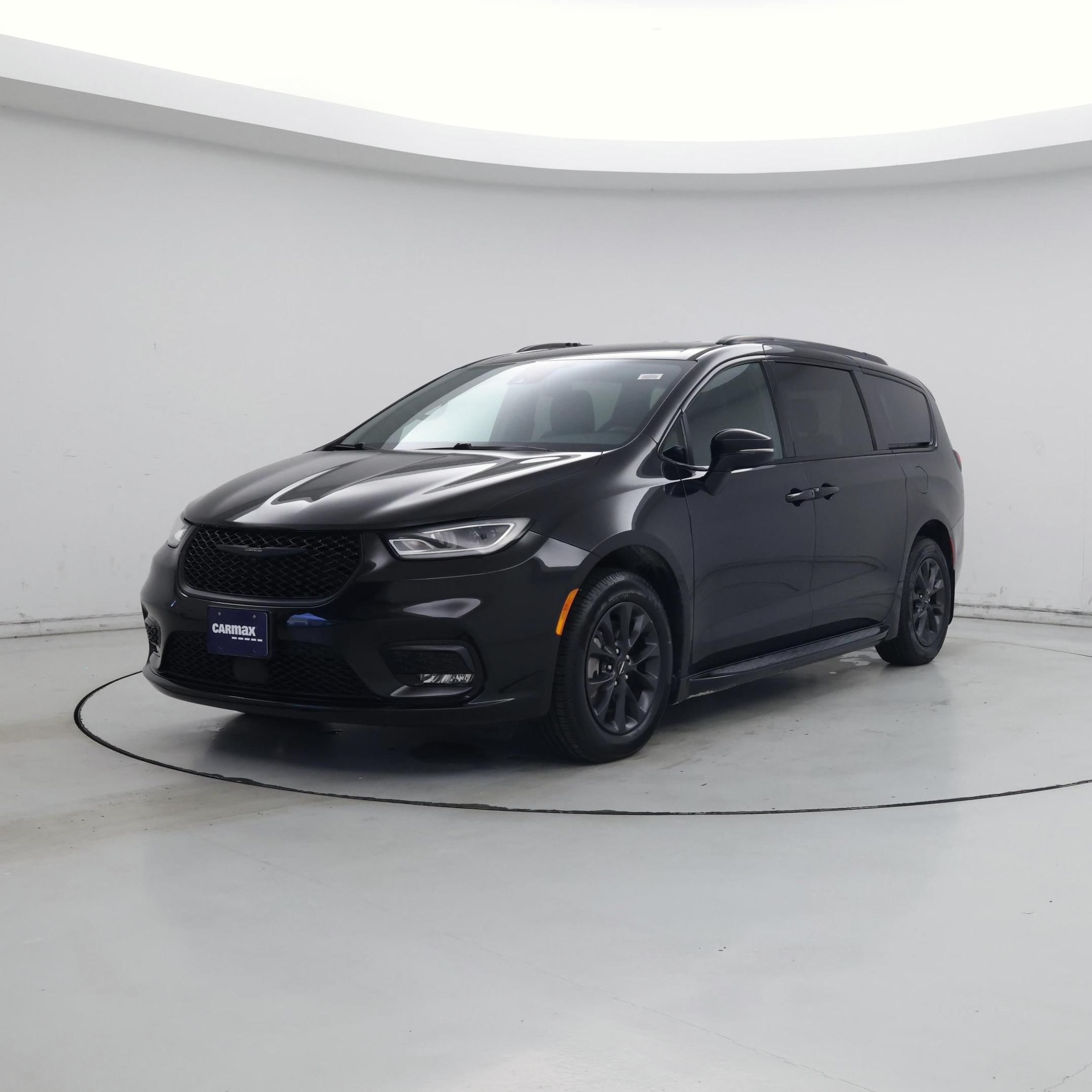 Thumbnail: 2021 Chrysler Pacifica - 4