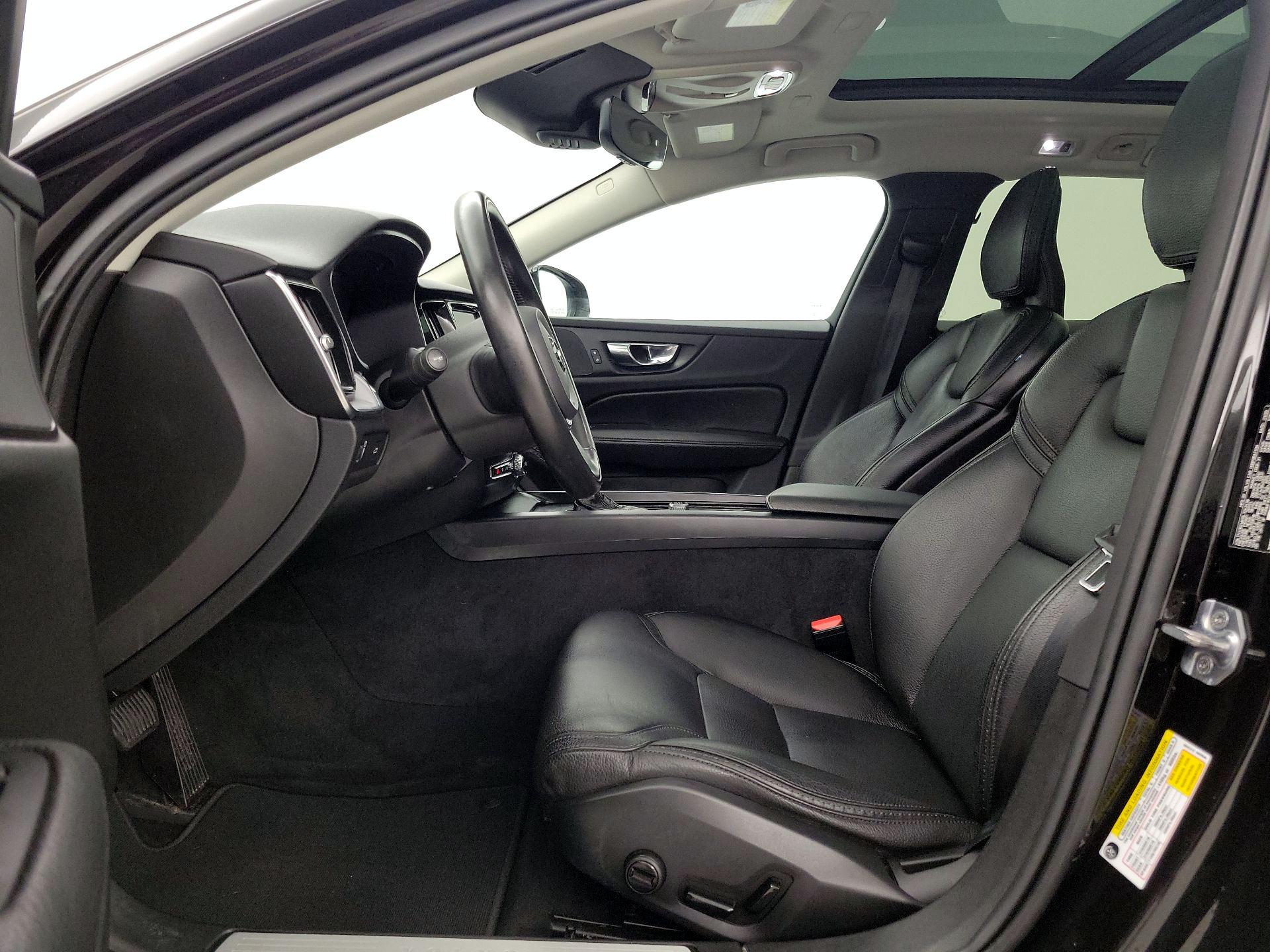 Thumbnail: 2020 Volvo S60 - 11