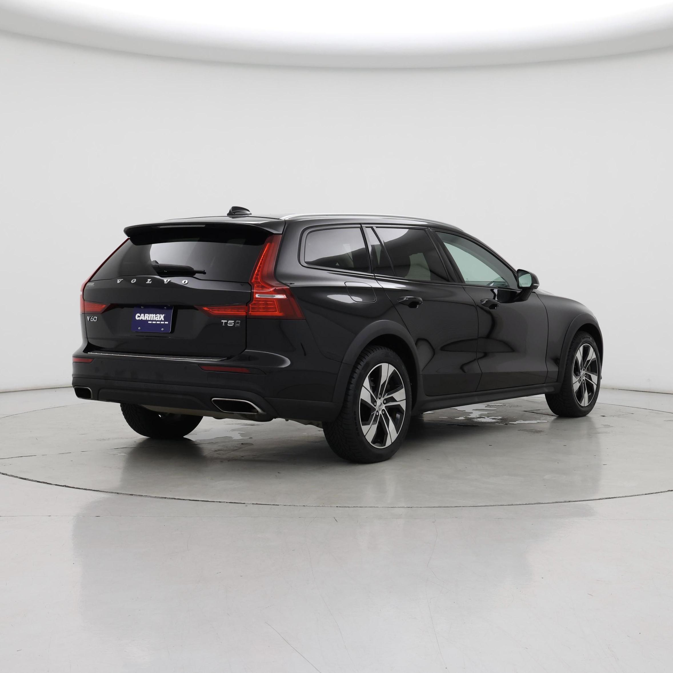 Thumbnail: 2020 Volvo S60 - 8