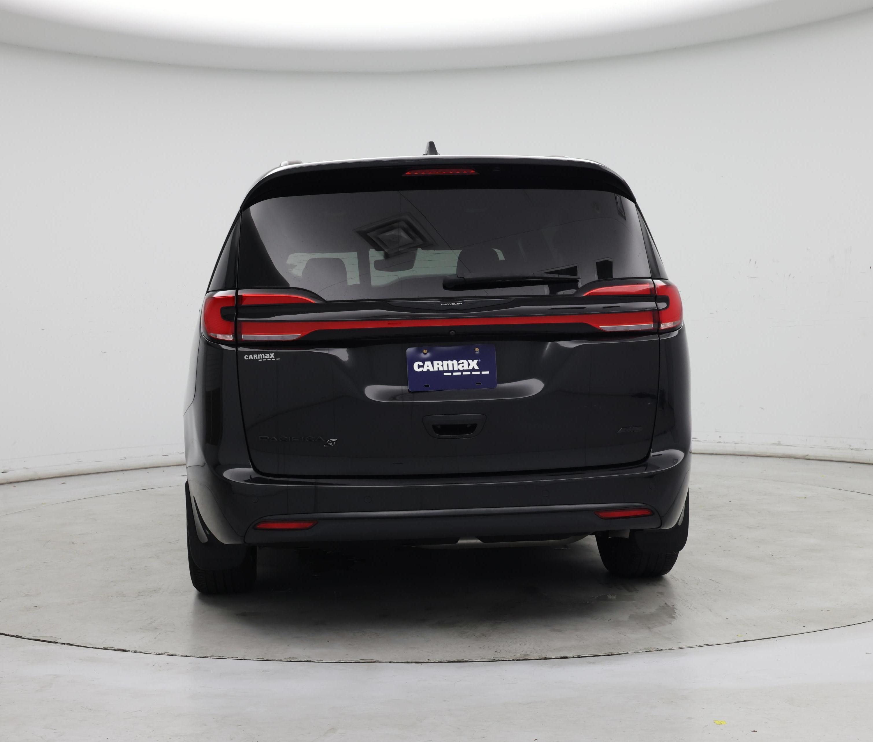 Thumbnail: 2021 Chrysler Pacifica - 6