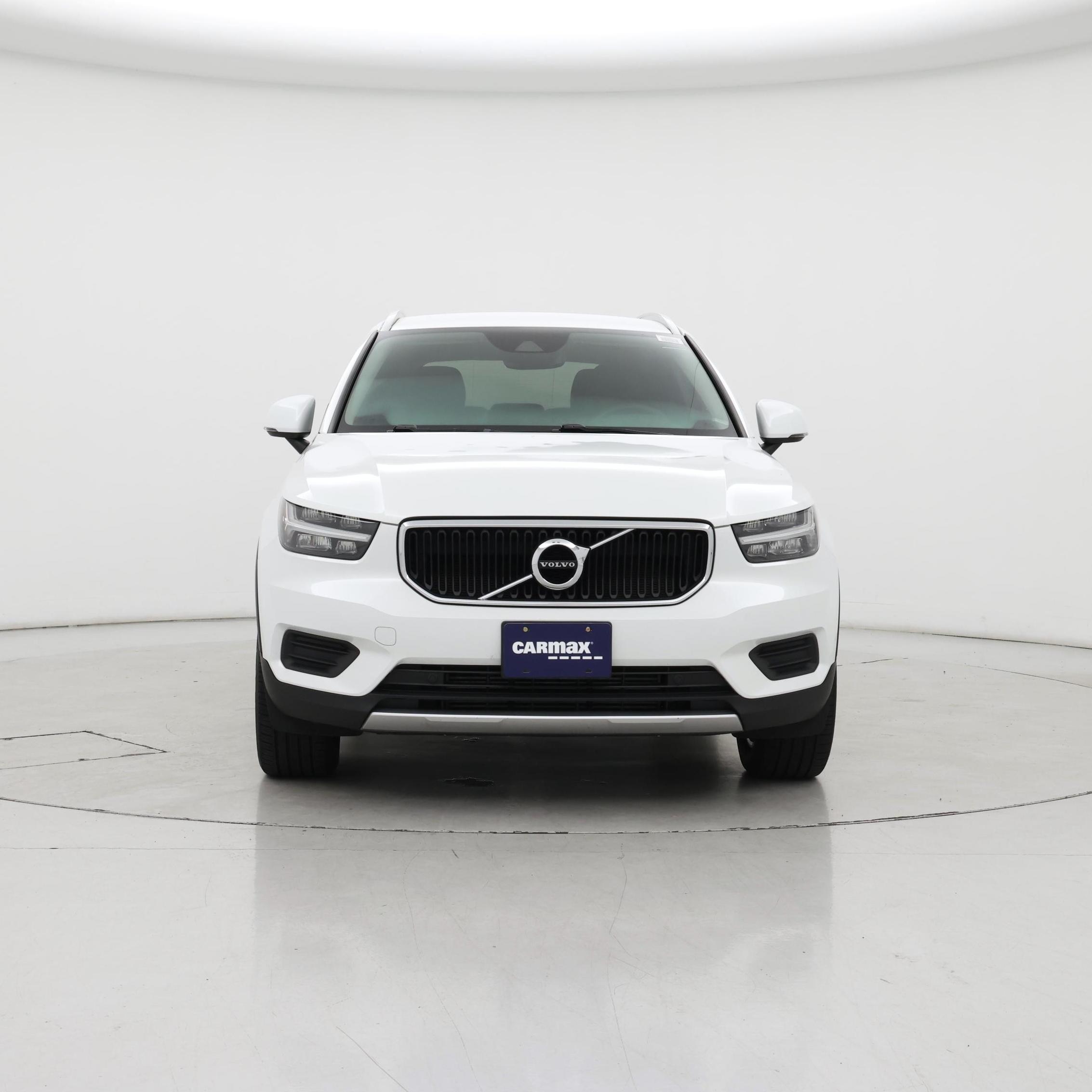 Thumbnail: 2022 Volvo XC40 - 5