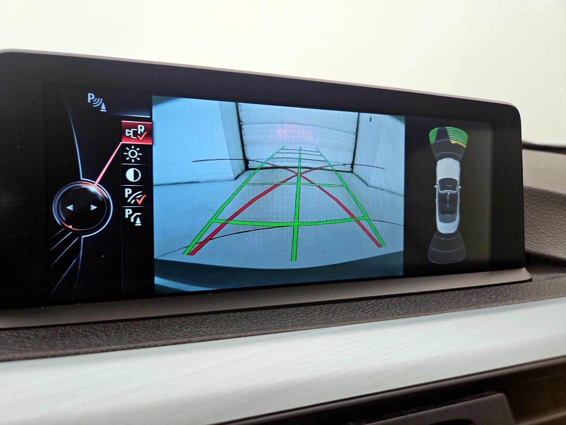 Thumbnail: 2015 BMW 4 Series - 15