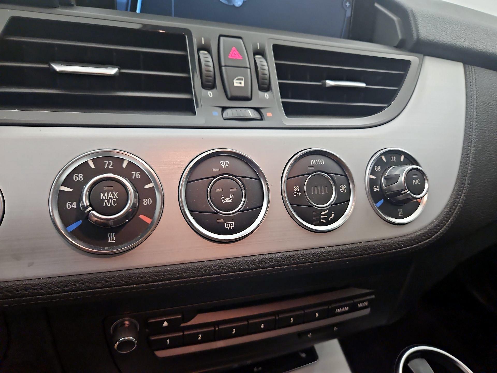 Thumbnail: 2016 BMW Z4 - 15