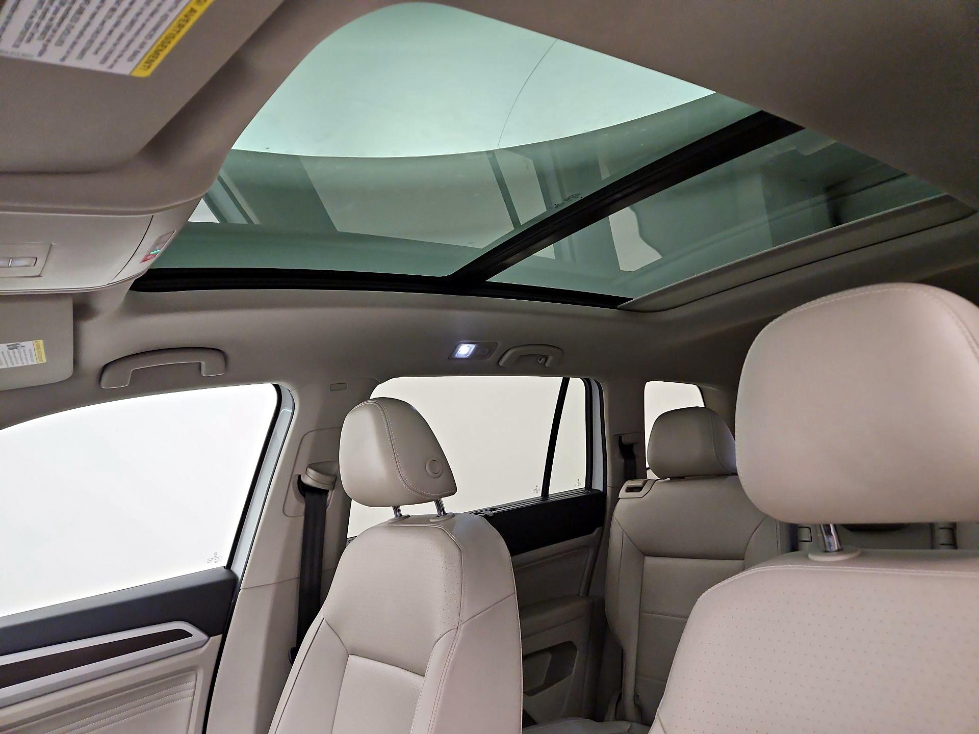 Thumbnail: 2022 Volkswagen Atlas - 19