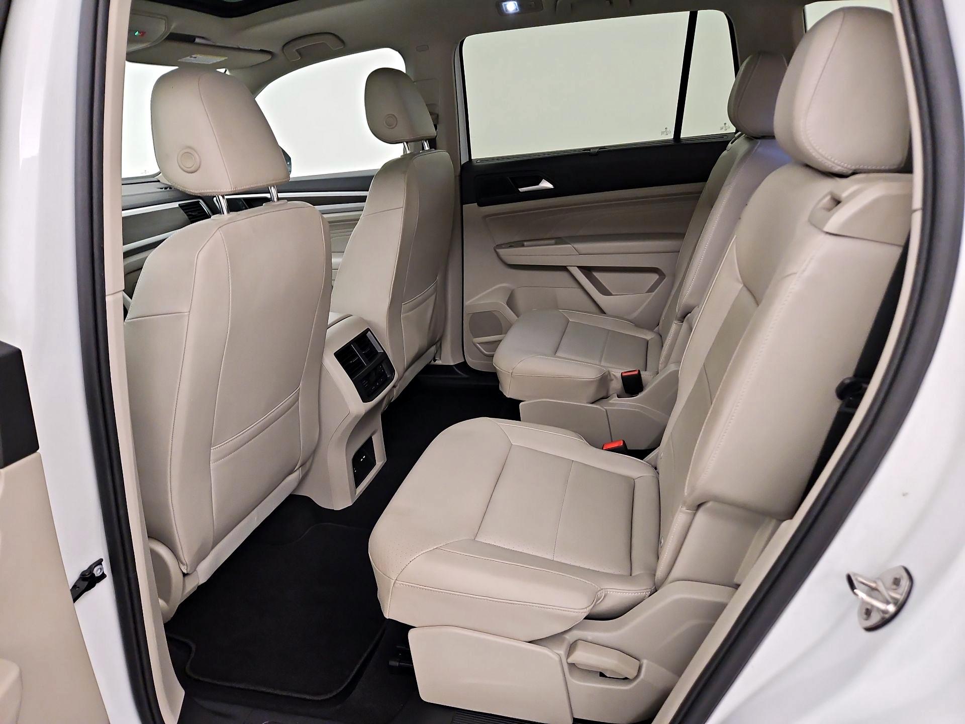 Thumbnail: 2022 Volkswagen Atlas - 20