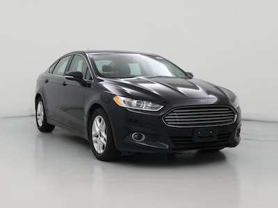 Black 2014 Ford Fusion SE