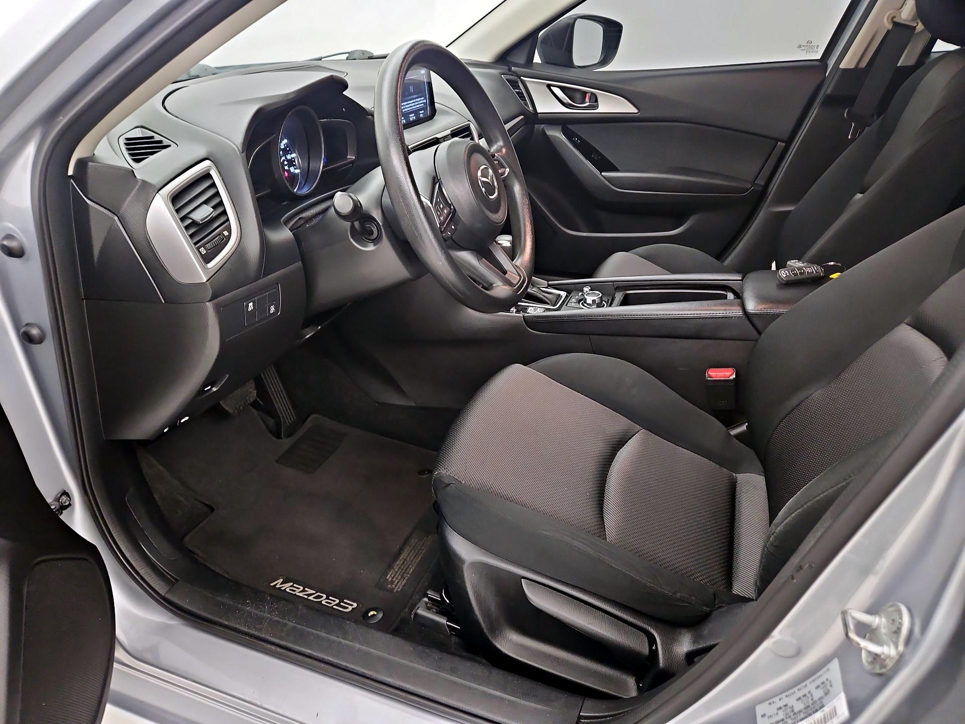 Thumbnail: 2018 Mazda Mazda3 - 11