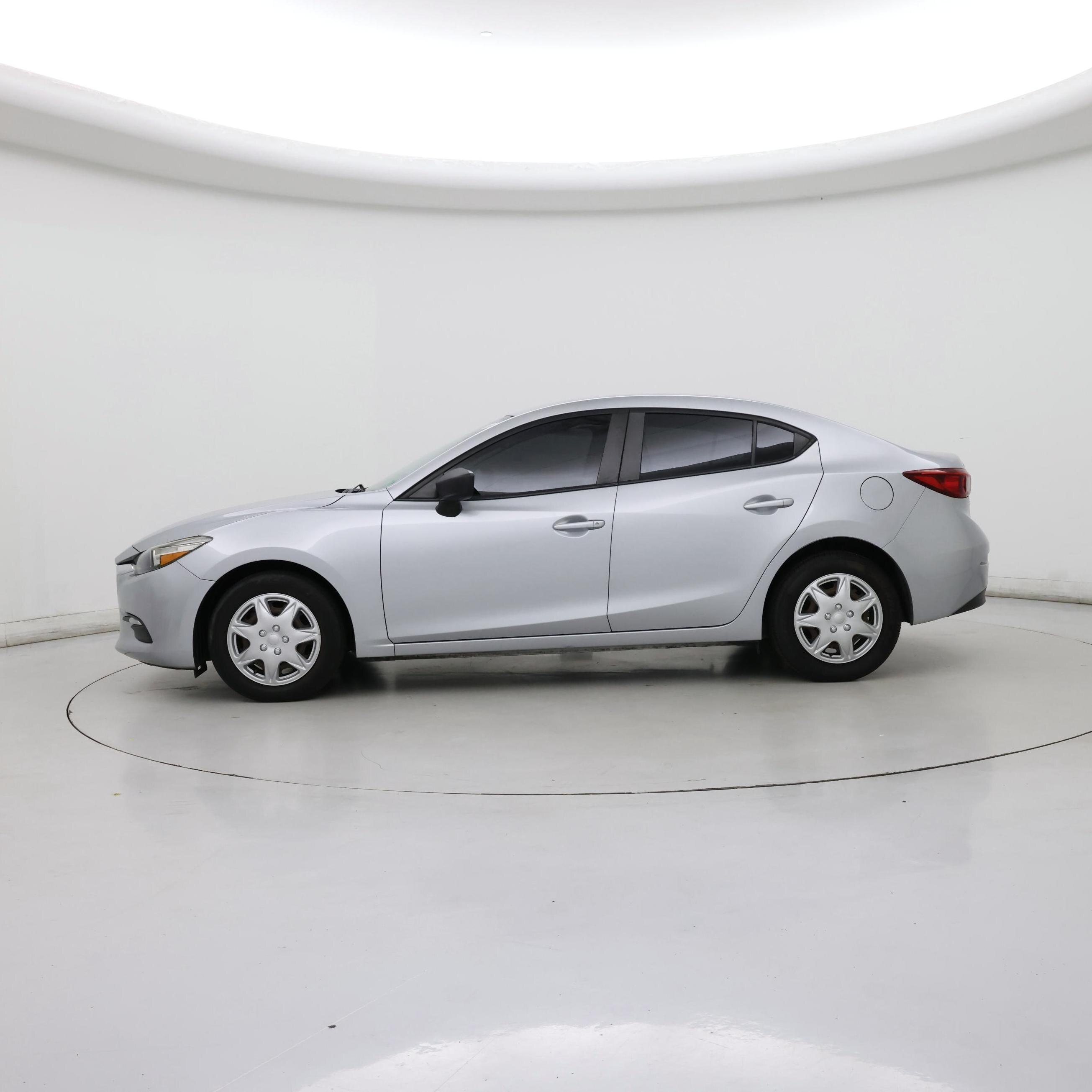 Thumbnail: 2018 Mazda Mazda3 - 3