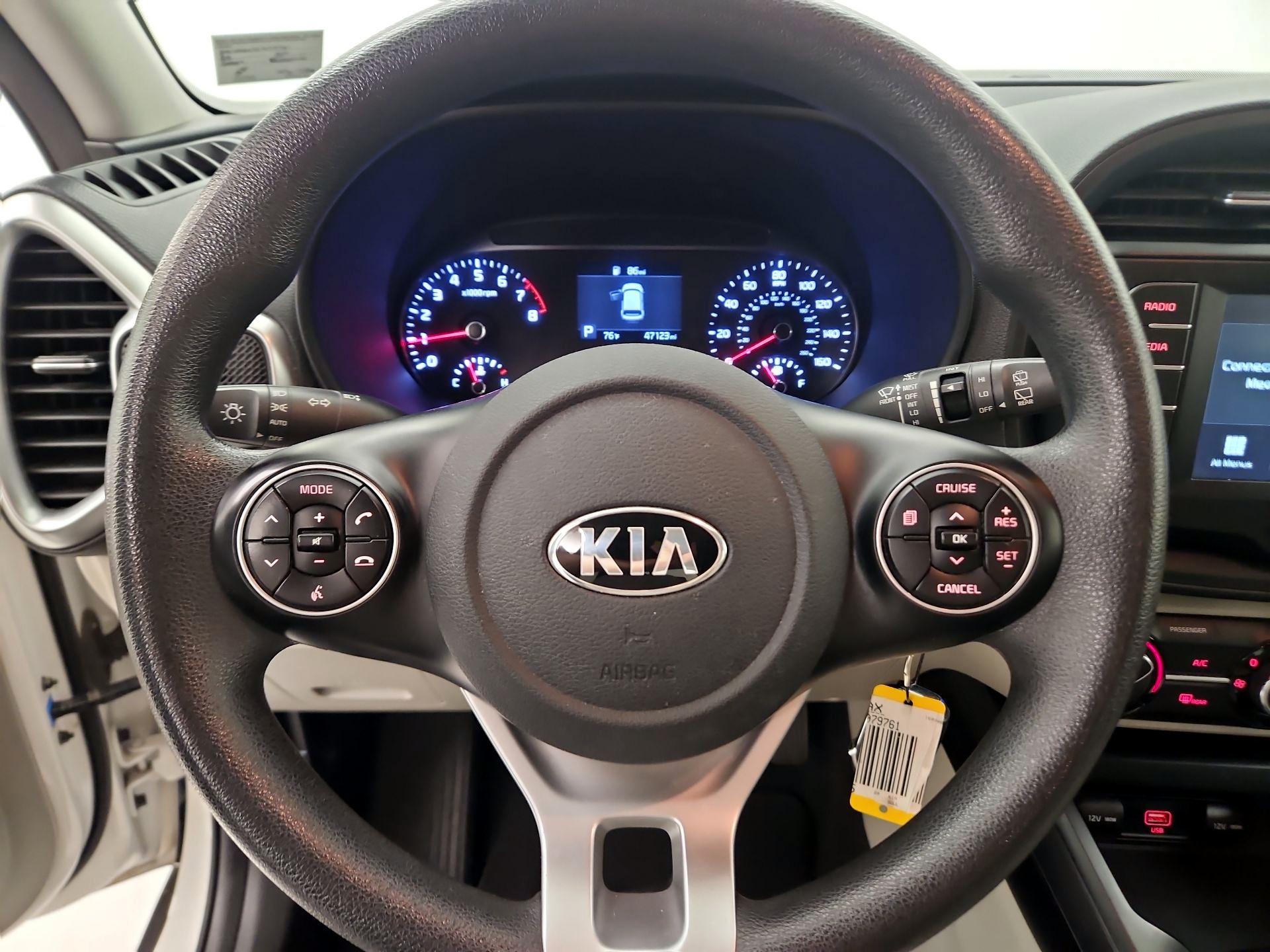 Thumbnail: 2020 Kia Soul - 10