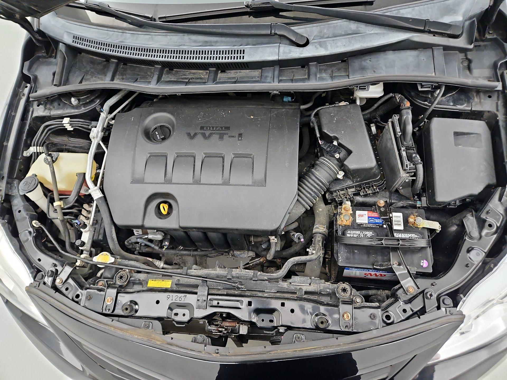 Thumbnail: 2013 Toyota Corolla - 20